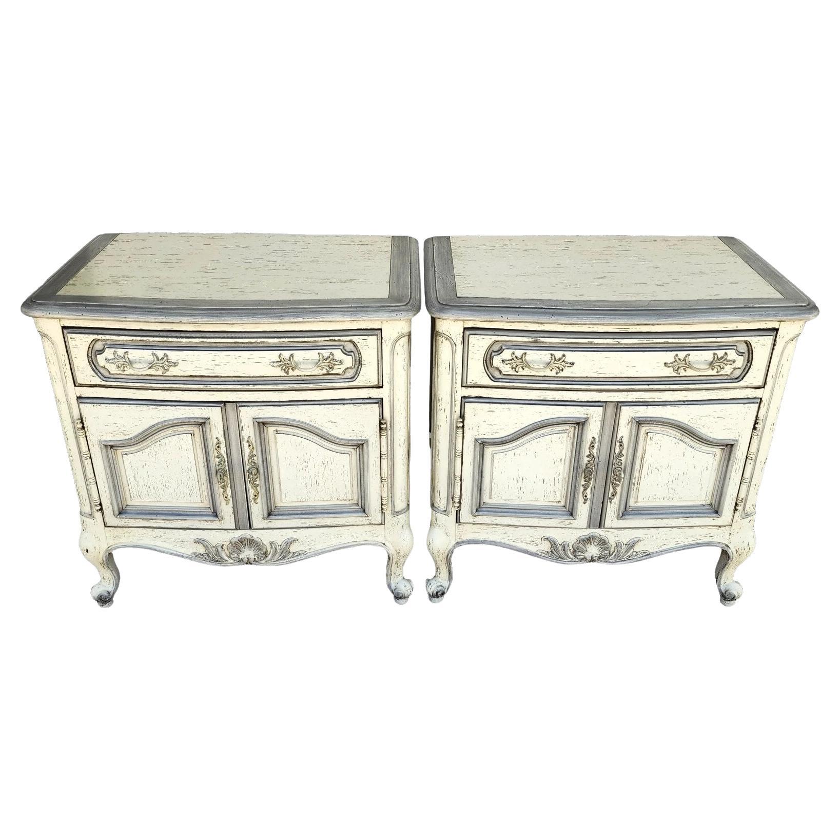 Picklewood Nightstands by Century Furniture Pair For Sale