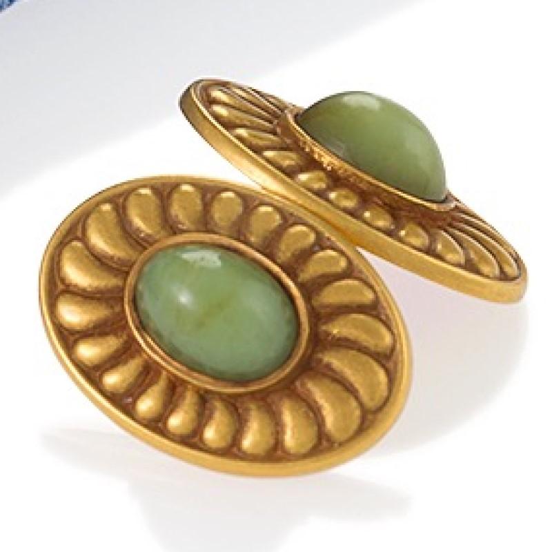 Cabochon Pickslay & Co. Arts & Crafts Chrysoberyl and Gold Cuff Links For Sale