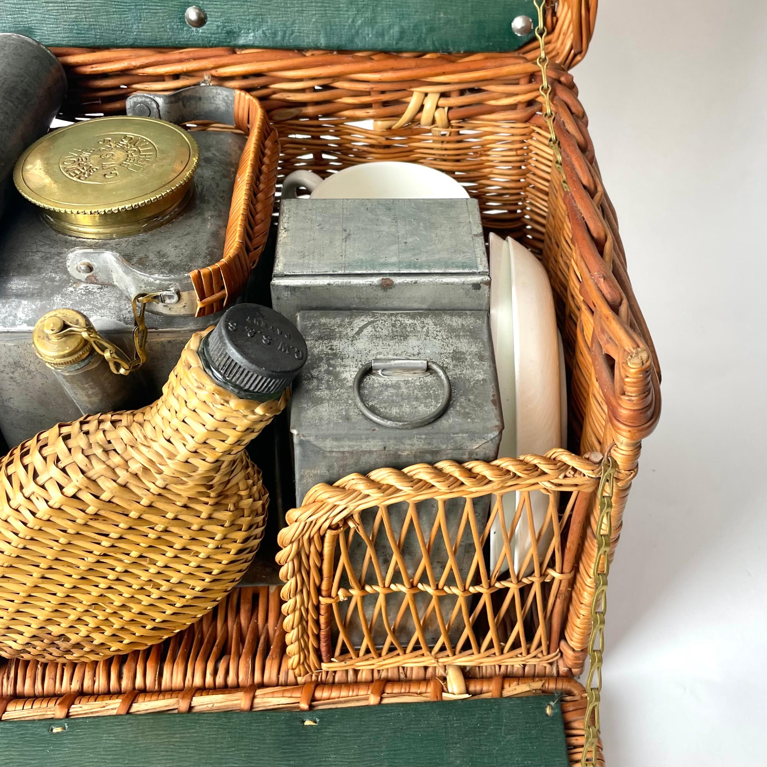 Picnic Basket, Rattan with Tinplate & Porcelain Interiors Late 19th/Early 20th C For Sale 8