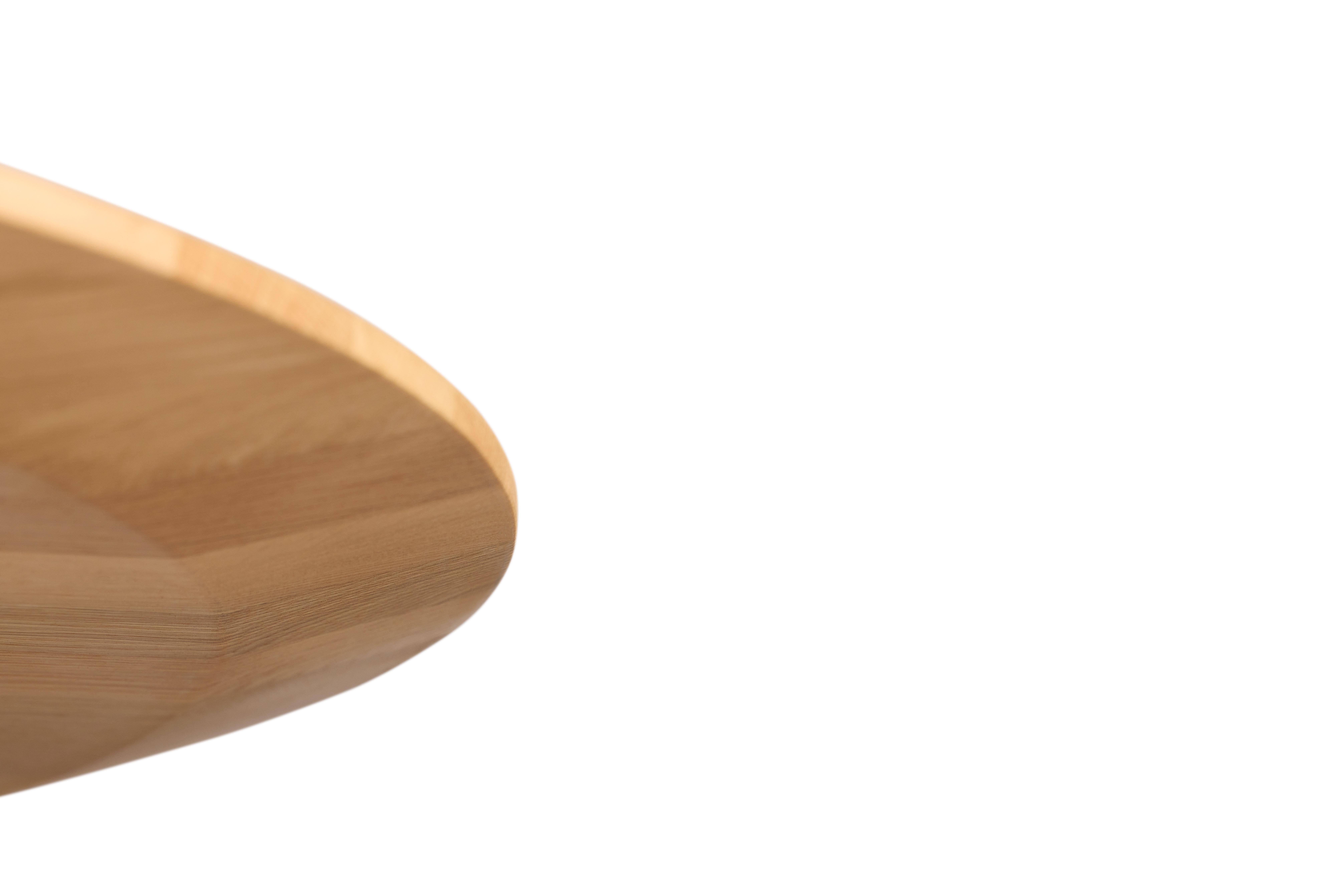 A olio Tavolo rotondo in legno Pico - Gamba in Oak Nature, Piano in Oak Natural (90 cm) in vendita