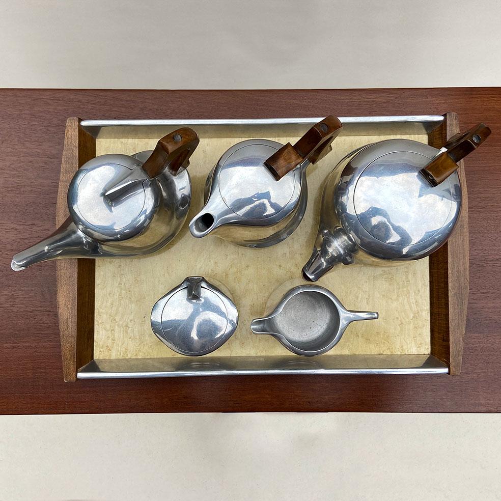 Picquot Ware 1960s Silver Tea And Coffee 5 Piece Set With Tray For Sale 1
