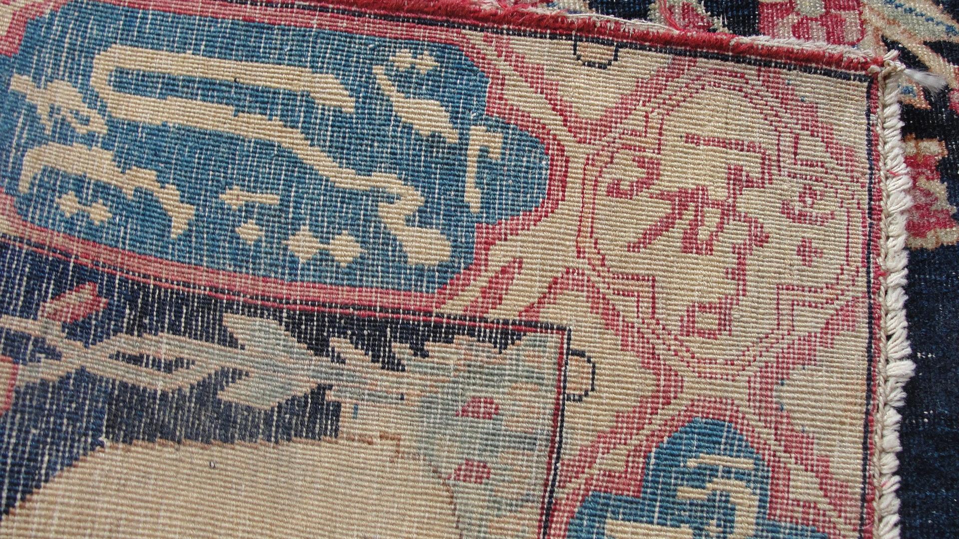 Bildlicher antiker persischer Kermanshah-Teppich (Persisch) im Angebot