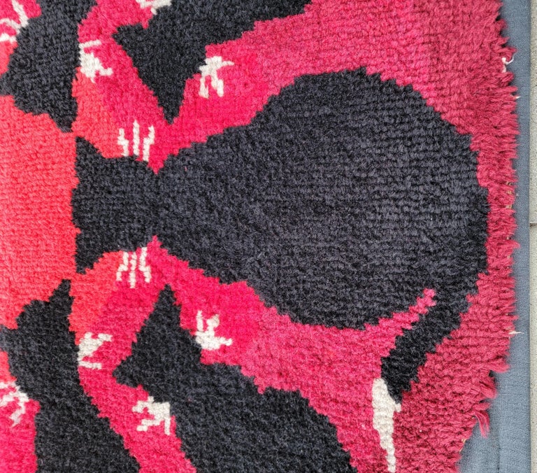 American Pictorial Cats/ Yarn Hooked Rug For Sale
