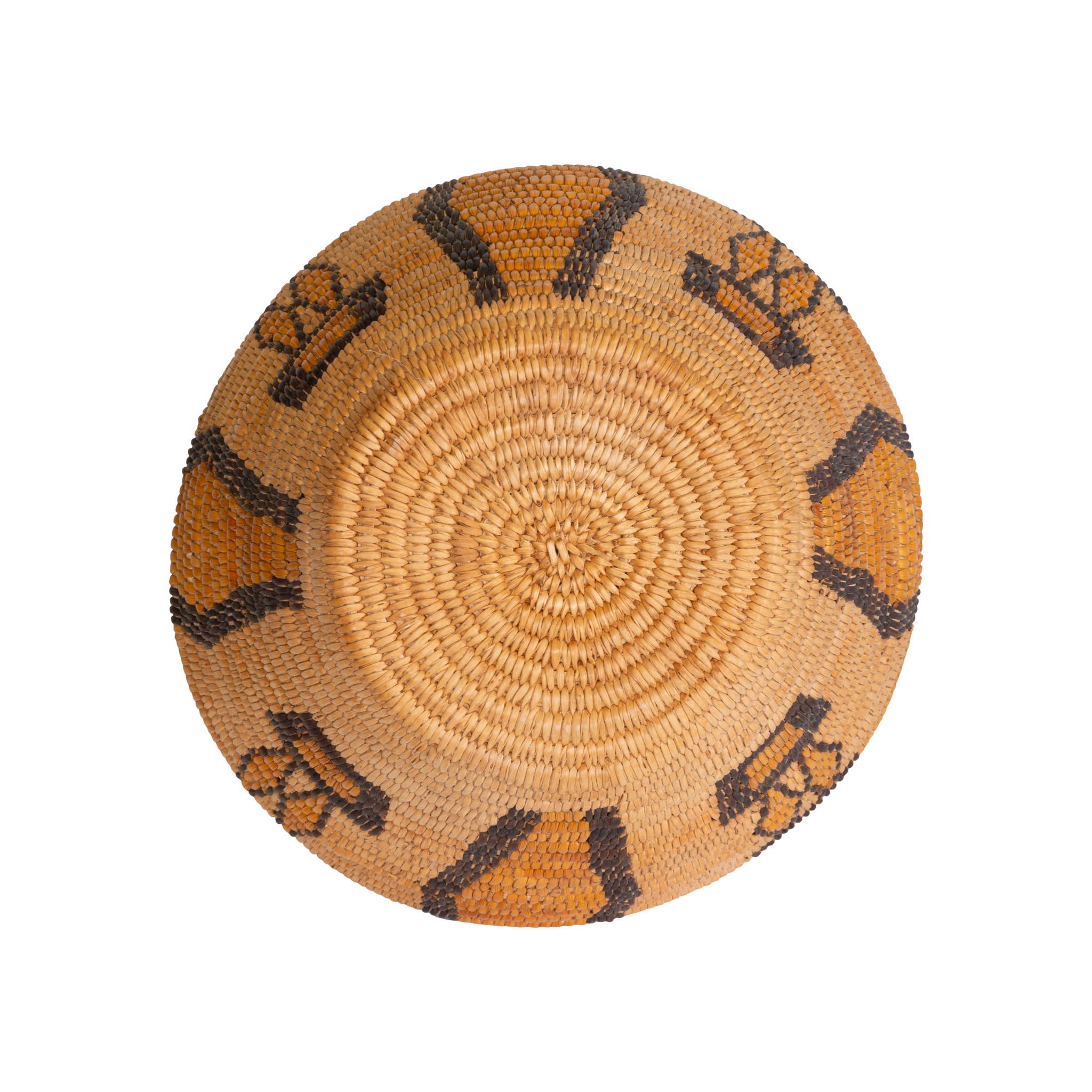 Native American Pictorial Panamint Basket For Sale