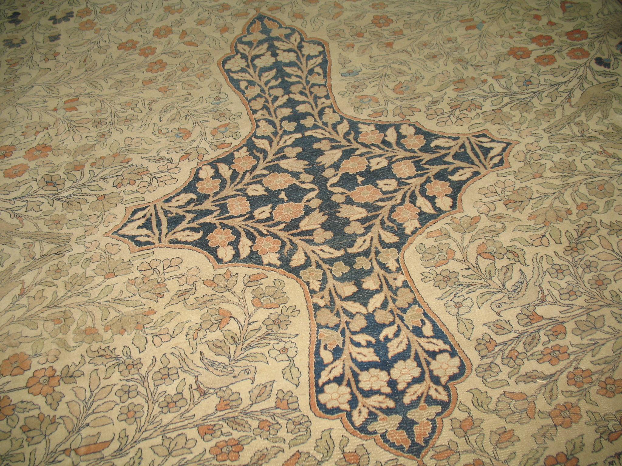 Tapis pictural Paradise ancien Tabriz surdimensionné Tree of Life en vente 4