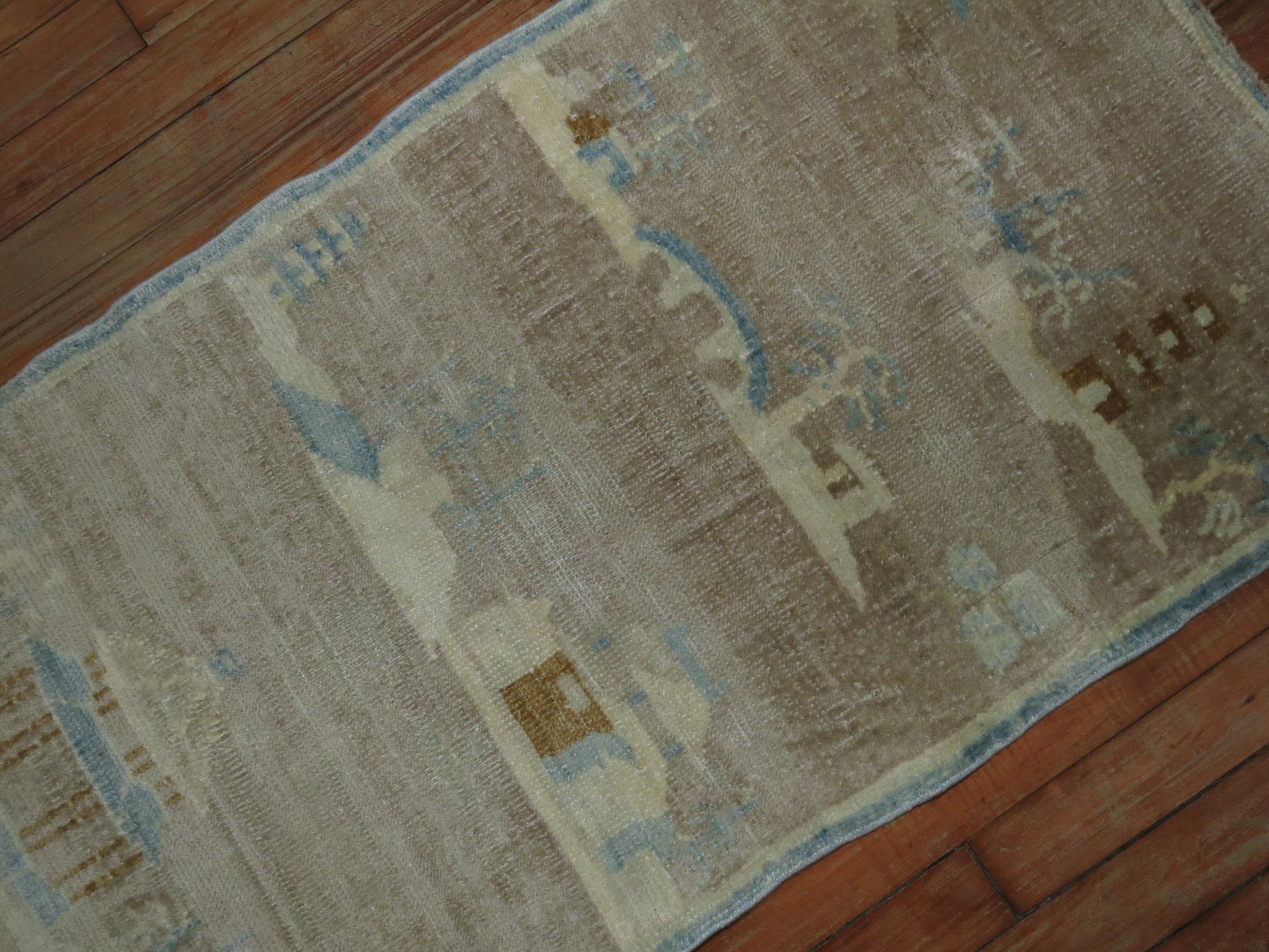 Pictorial Silver Brown Baby Blue Chinese Art Deco Mat Size Rug In Good Condition For Sale In New York, NY