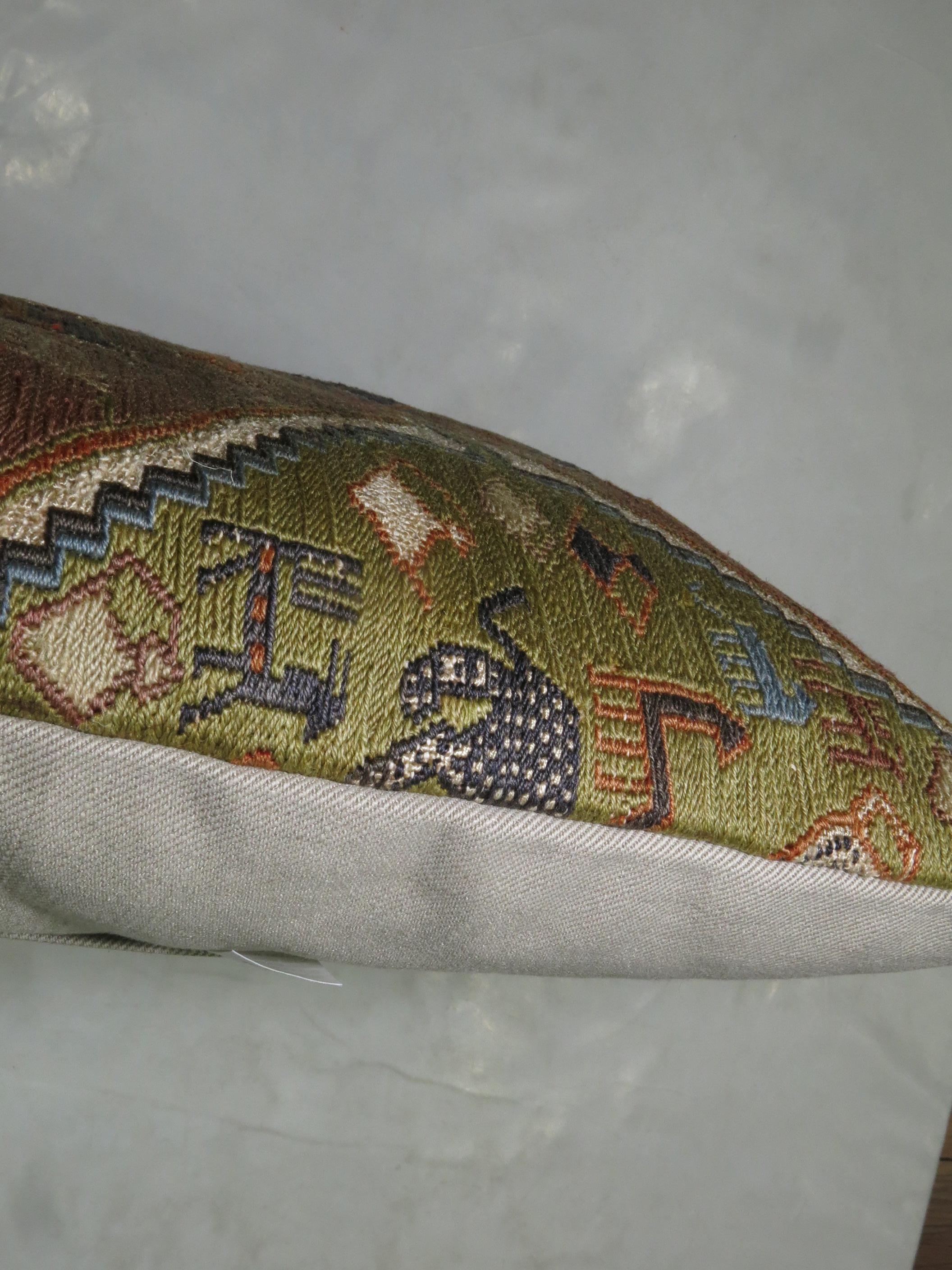 Pictorial Soumac Folk Art Pillow In Good Condition In New York, NY