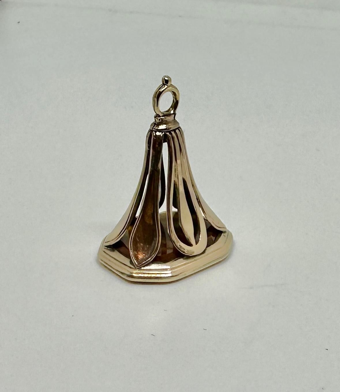 Taglio smeraldo Picture Agate Large Fob Seal Pendant Charm Victorian Gold 1 1/4 Inches in vendita