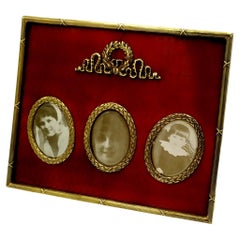 Picture Frame 3 oval photos French Empire Napoleon III style Salimbeni