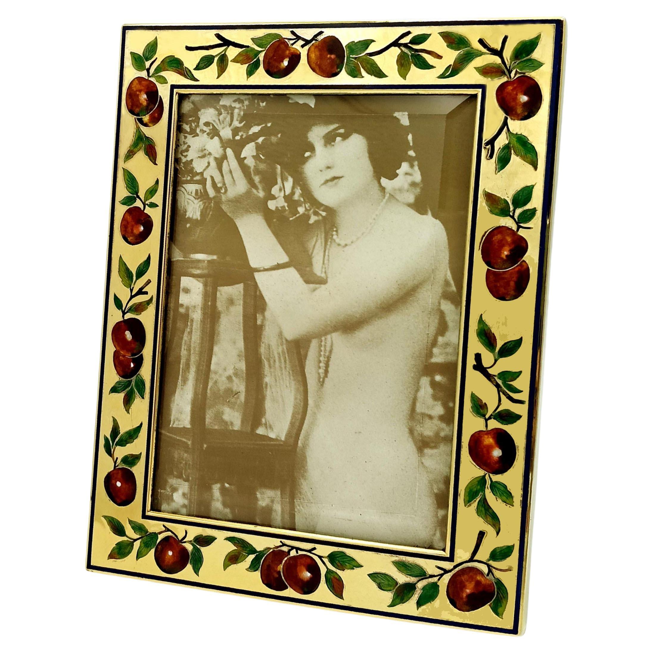 Hand-Painted Decorative Objects