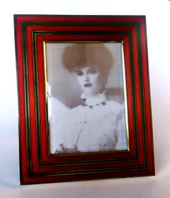 Portarretratos Esmalte bicolor rojo rubí y verde esmeralda Salimbeni.