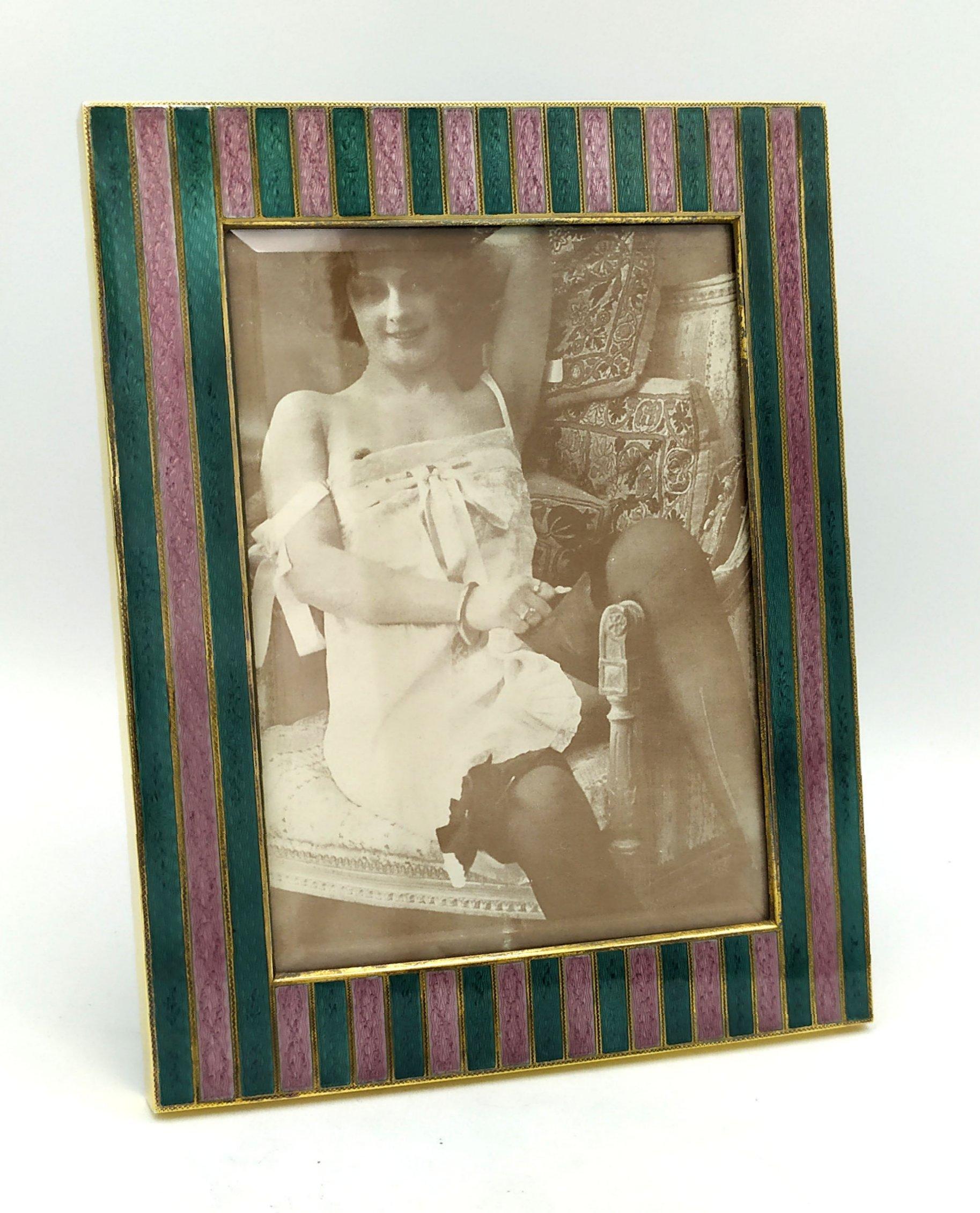 Hand-Carved Picture Frame Green and pink enamel Guilloche Sterling Silver Salimbeni For Sale