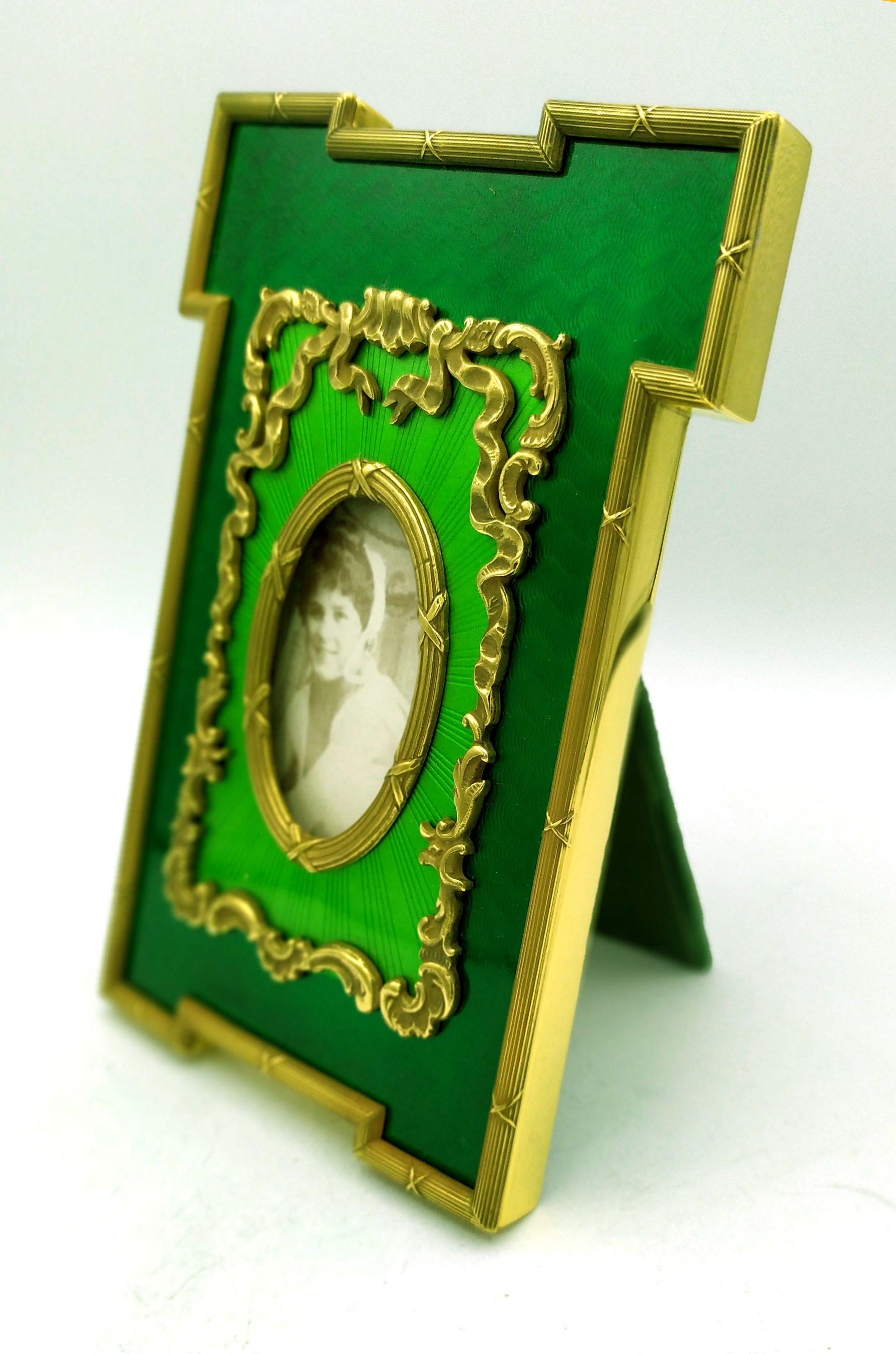 Napoleon III Picture Frame Green two-tones enamel Guilloche Sterling Silver Salimbeni For Sale
