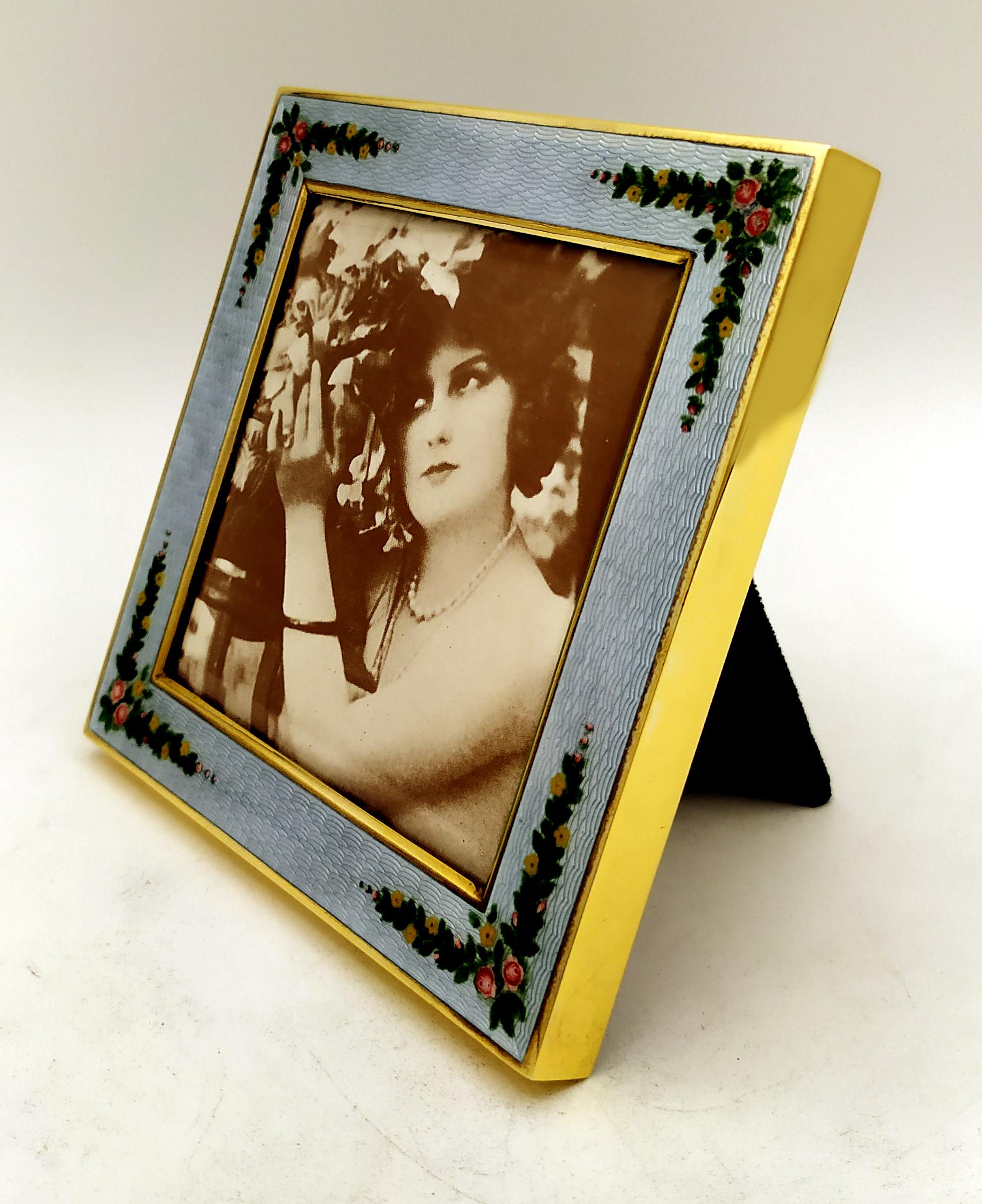 Art Nouveau Cornice portafoto smalto grigio perla e ghirlande dipinte a mano Salimbeni in vendita