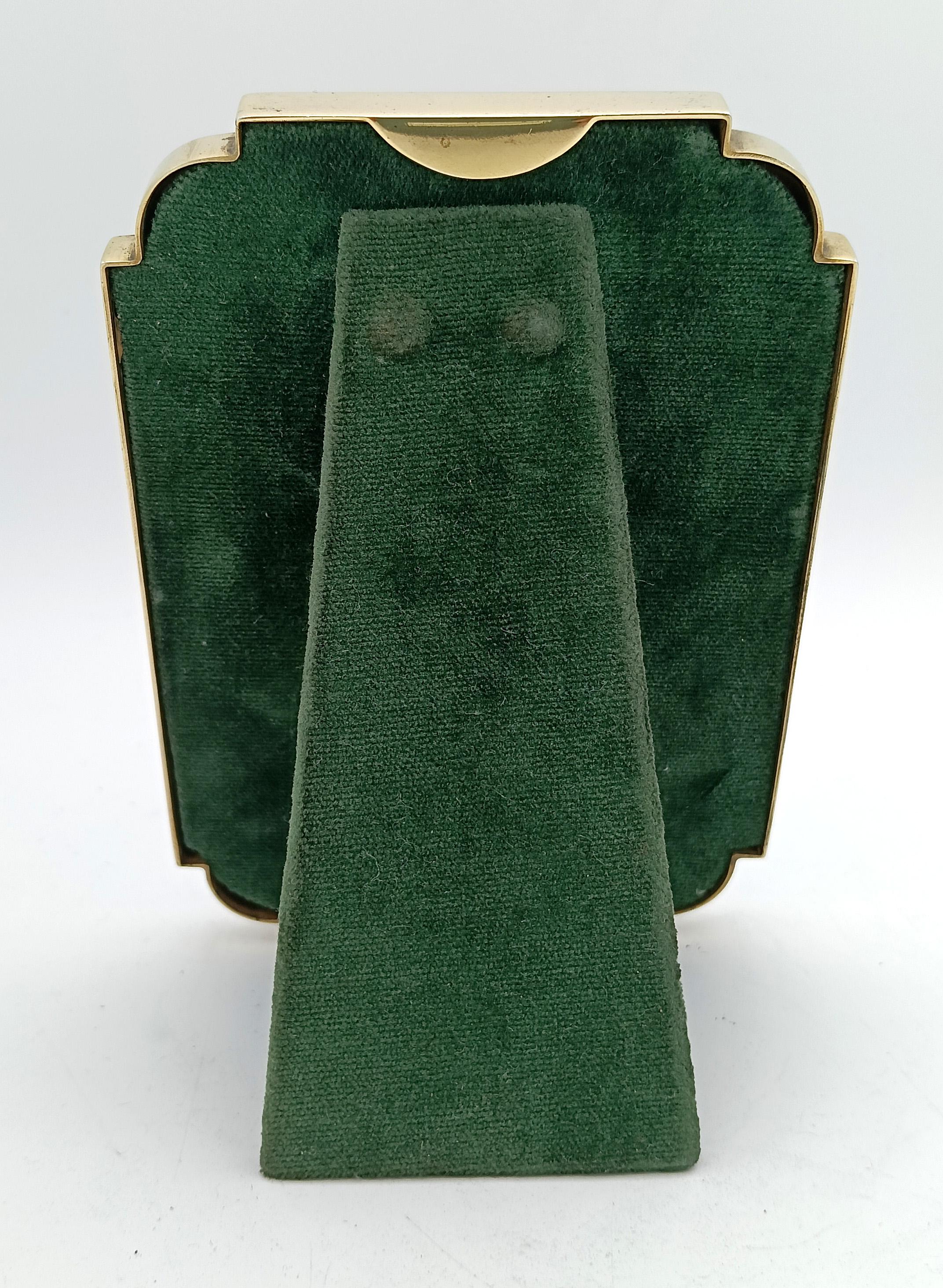 Cornice a forma di angoli Smalto verde A. Silver in vendita 1