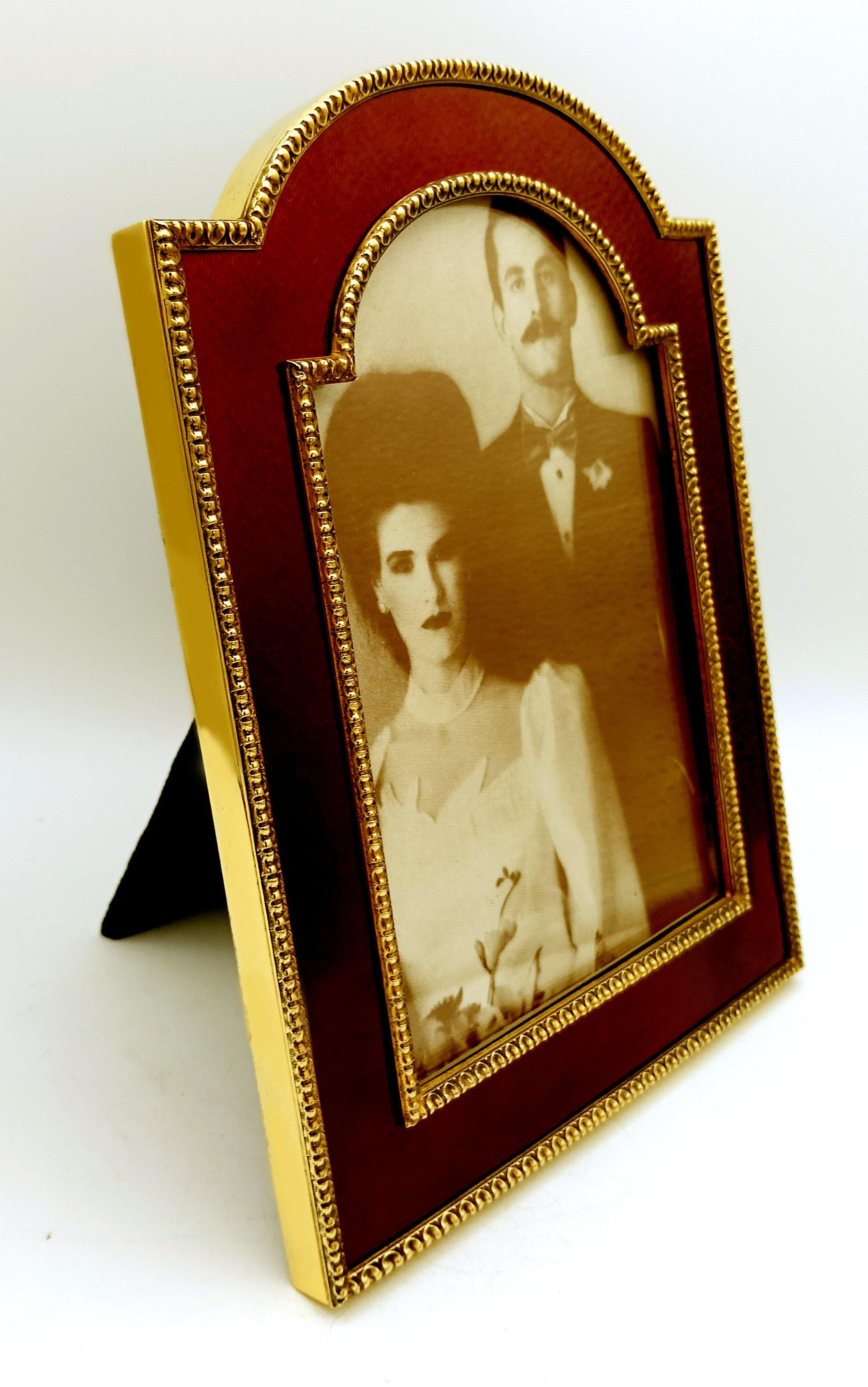 Gold Plate Picture Frame Silver Enamel Red on guilloche convex shaped upper side Salimbeni For Sale
