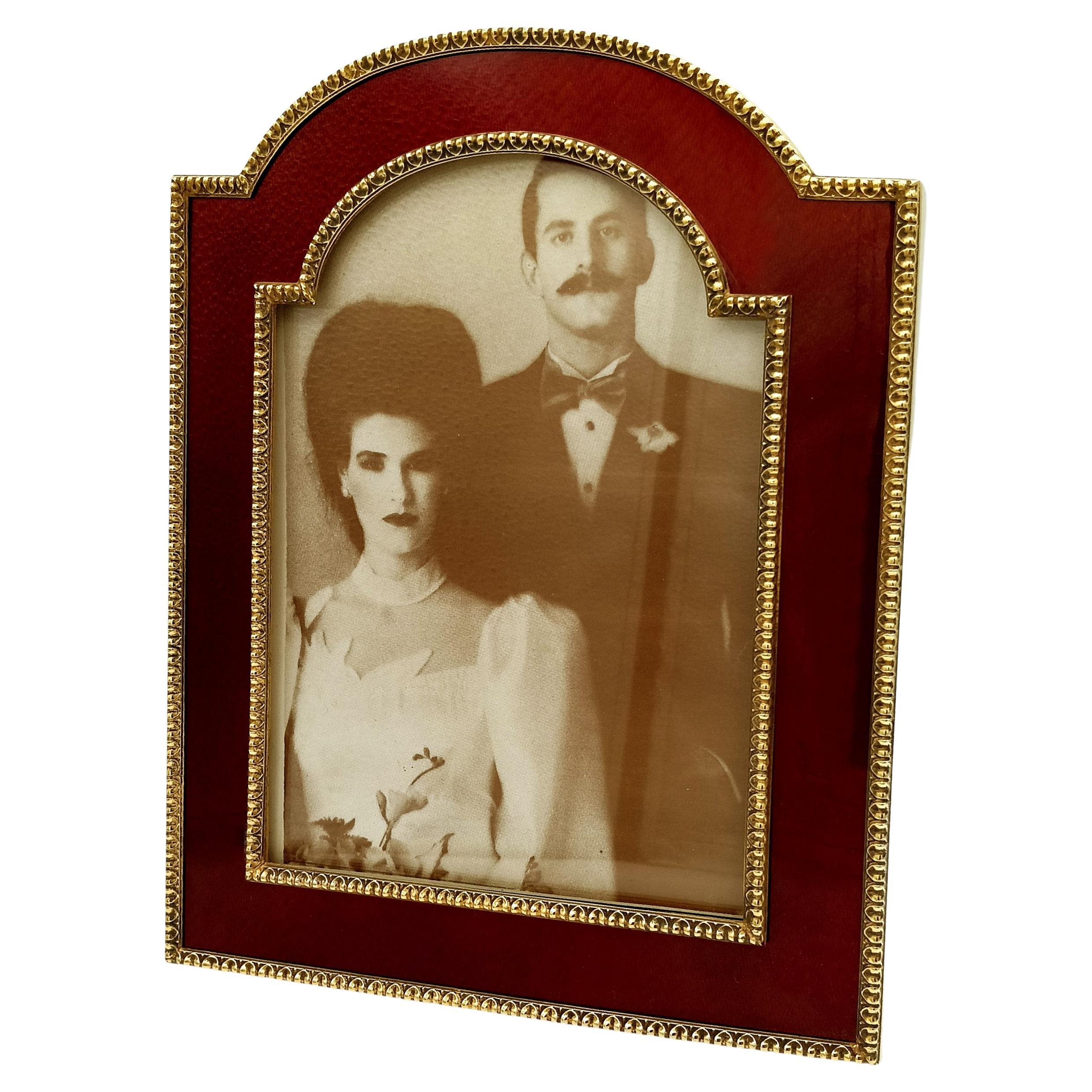 Picture Frame Silver Enamel Red on guilloche convex shaped upper side Salimbeni For Sale