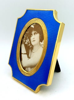 Picture Frame Silver rectangular concave corners for oval photo Salimbeni