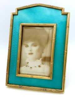 Cadre photo en argent émaillé avec bordures de style Louis XVI Salimbeni