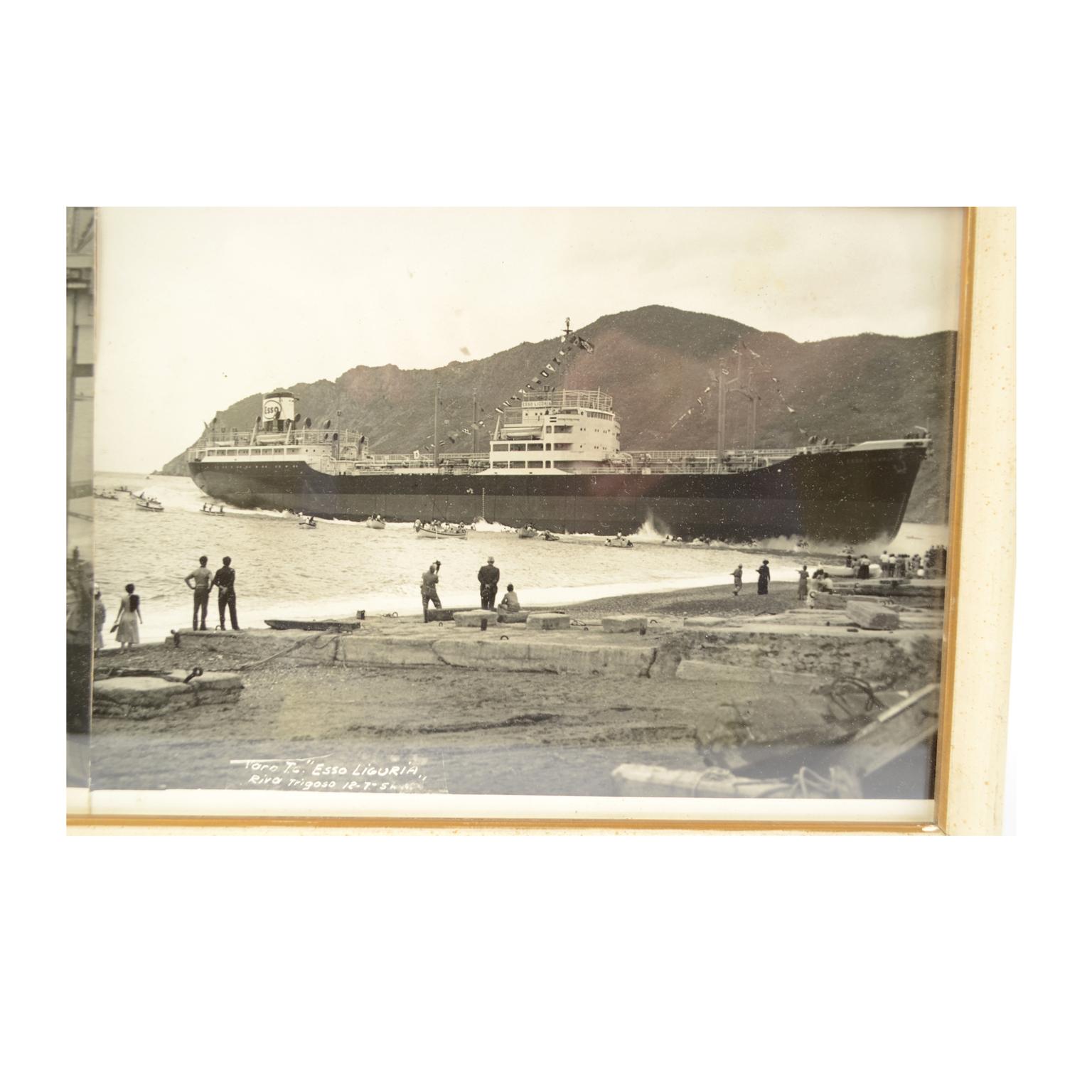 Paper 1950 Vintage Pictures Depicting Three Ships Launching  Riva Trigoso Shipyards  For Sale