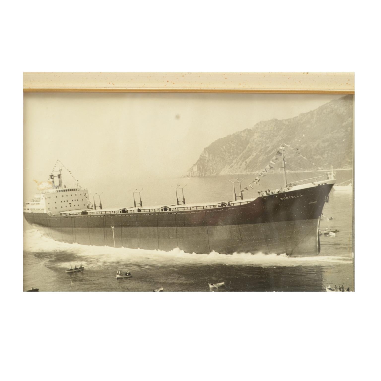 1950 Vintage-Bilder, die drei Schiffe beim Lancieren zeigen  Riva Trigoso-Schmuckkästchen  im Angebot 2