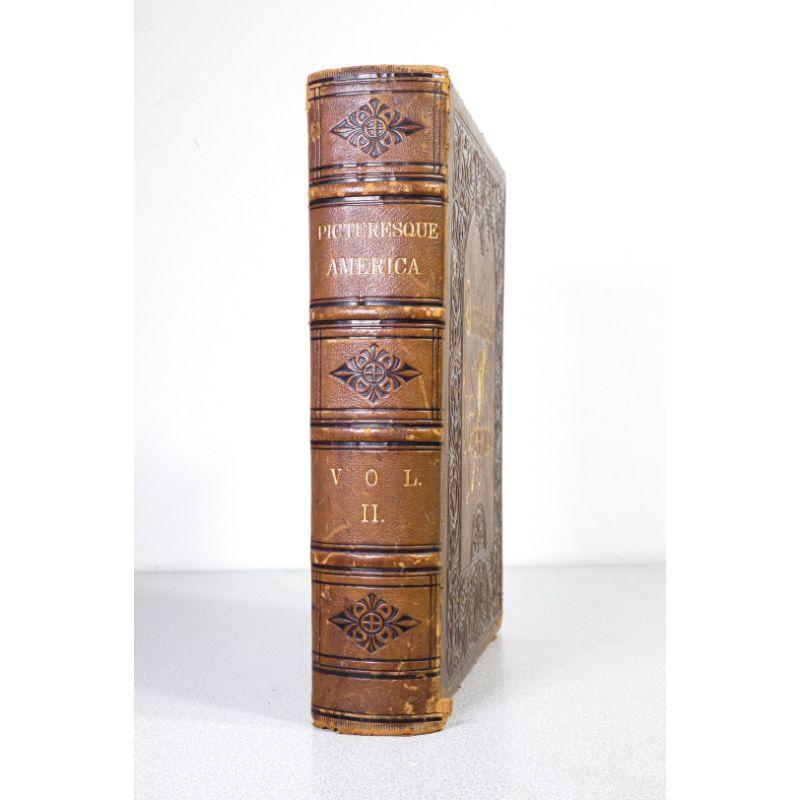 Picturesque America Vol. II, first edition of 1874. Curated by WC Bryant . D. Appleton & Company. New York, 1874

Origin: New York
Period: 1874
Author: AA. VV. Edited by Bryant, William Cullen
Dimensions: H 33.5 x L 27 x 7 cm
Conditions: The