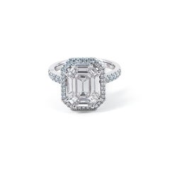 Pie-Cut Emerald Diamond Prong Set Halo Ring