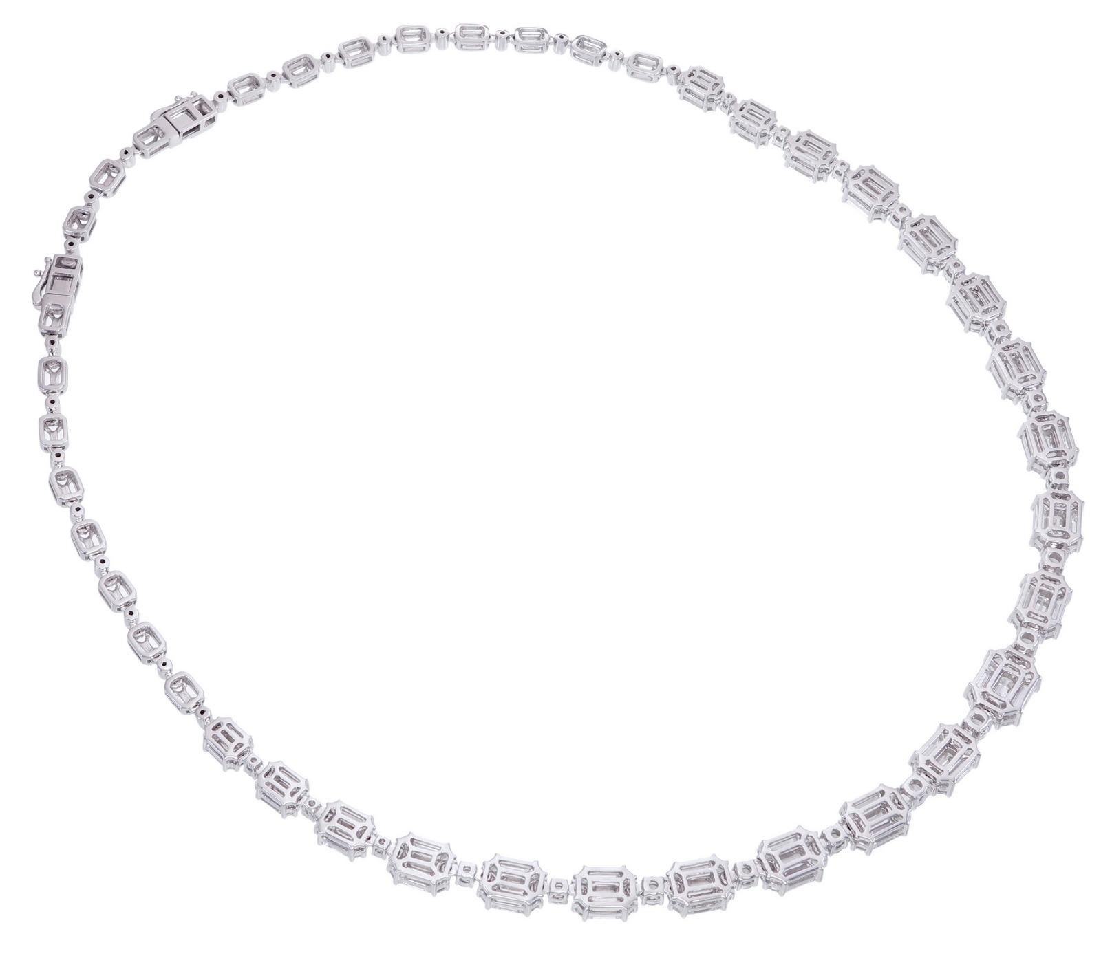 Emerald Cut Elegant Pie cut diamond Necklace -Luxurious High jewelry statement For Sale