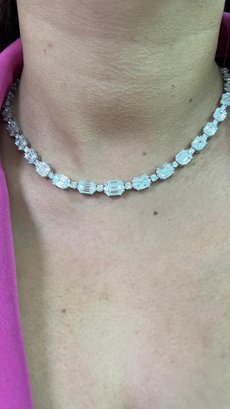 Women's or Men's Elegant Pie cut diamond Necklace -Luxurious High jewelry statement For Sale