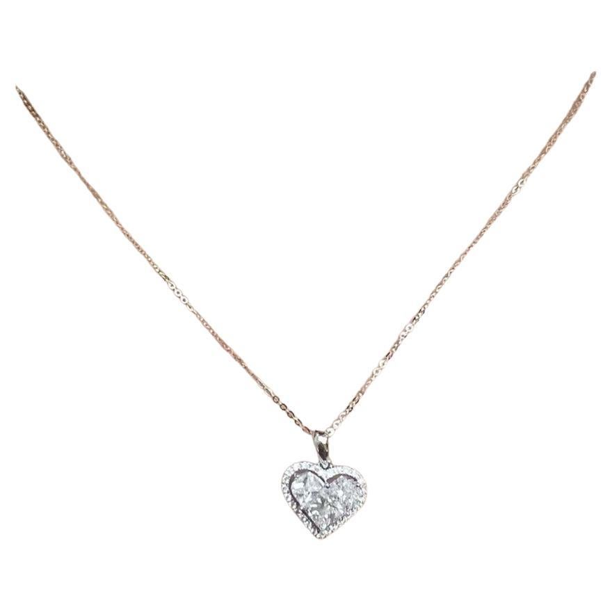 Pie-Cut Heart Diamond Prong Set Halo Pendant In New Condition For Sale In Kowloon, HK