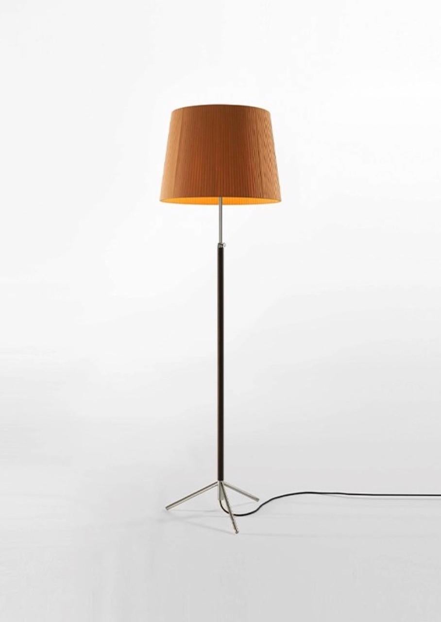 Pie de Salón G1 Floor Lamp by Jaume Sans for Santa & Cole For Sale 2