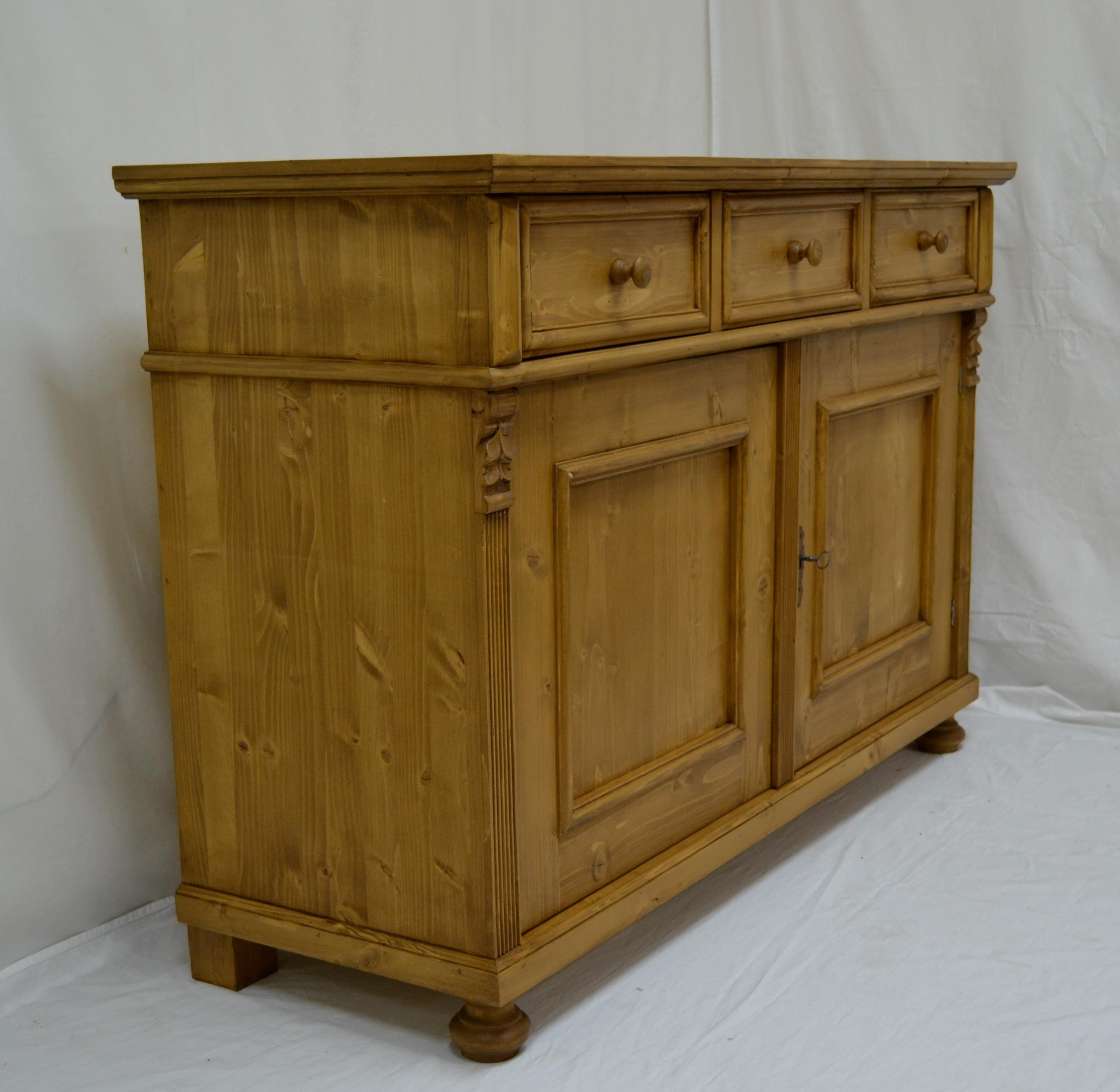 Country Pie Three Drawer Two-Door Sideboard