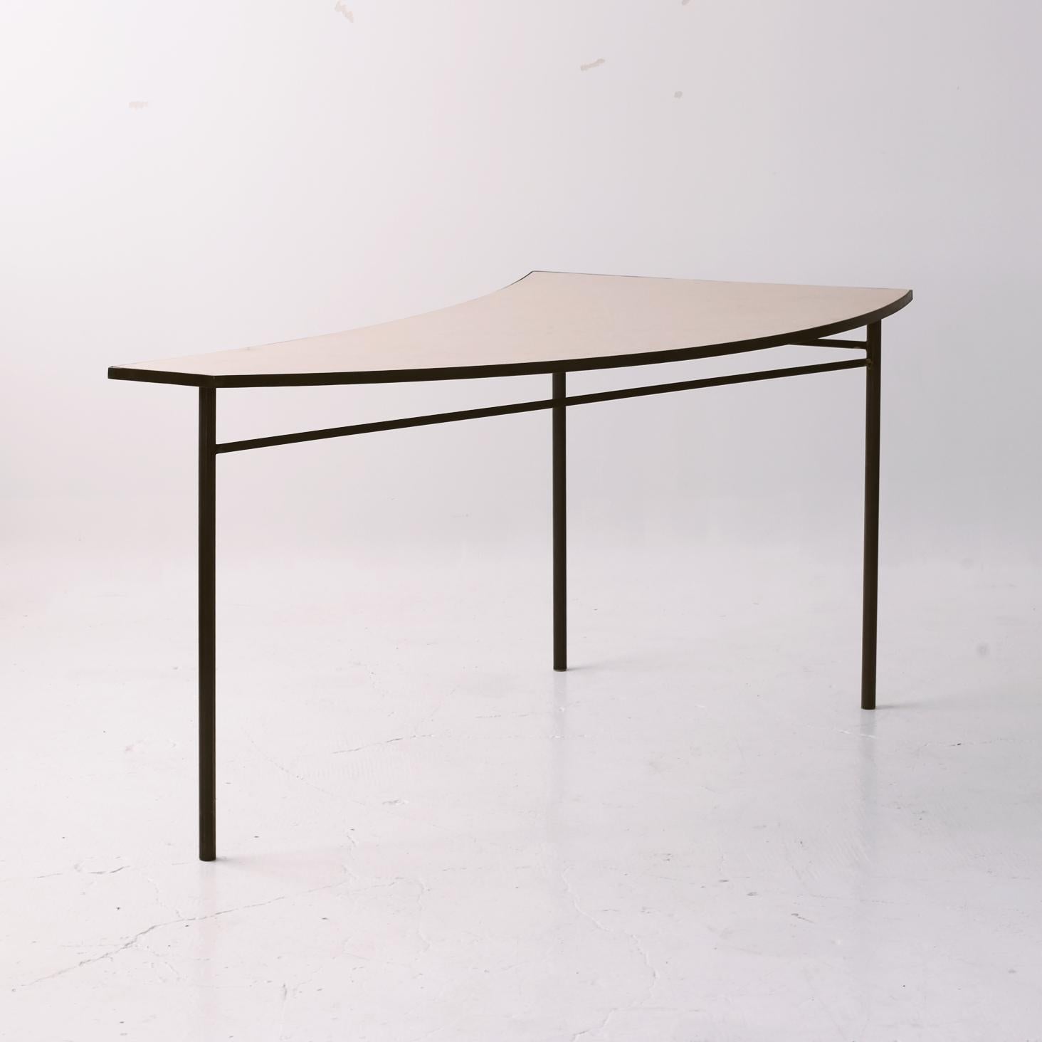 Piece B Tabula [non] Rasa table by Studio Traccia.
Dimensions: W 140 x D 104 x H 74 cm.
Materials: Steel.
Different combinations are available.

The table was designed for our installation called tabula[non]rasa developed for Milan Design Week