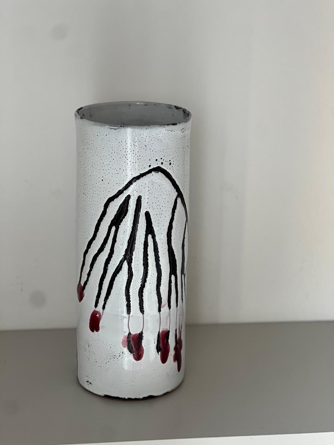 Pieza Jarrón de cerámica único, pintado a mano por Antonio Marras, coleccionable italiano en Excelente estado para la venta en Milano, IT