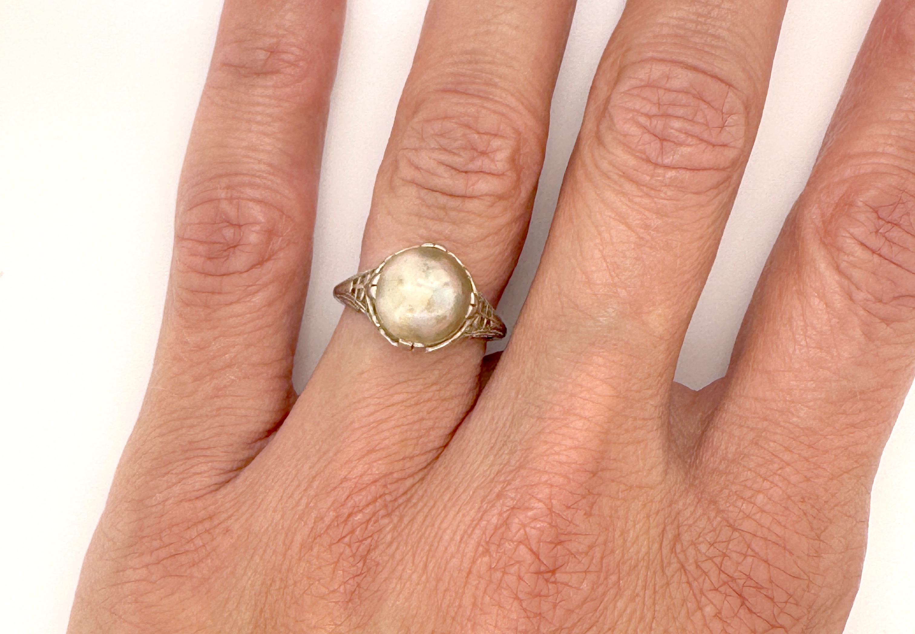 Women's Pieces of Opal Gemstone Cocktail Crystal Ball Ring 18K White Gold Vintage Style For Sale