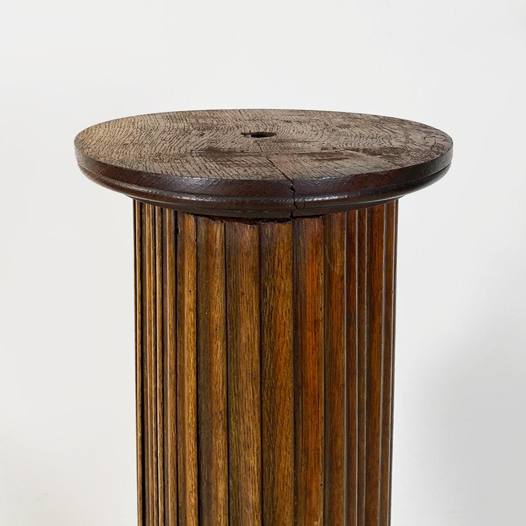 Early 20th Century Pedestal or column display stand, wooden, early 1900s For Sale