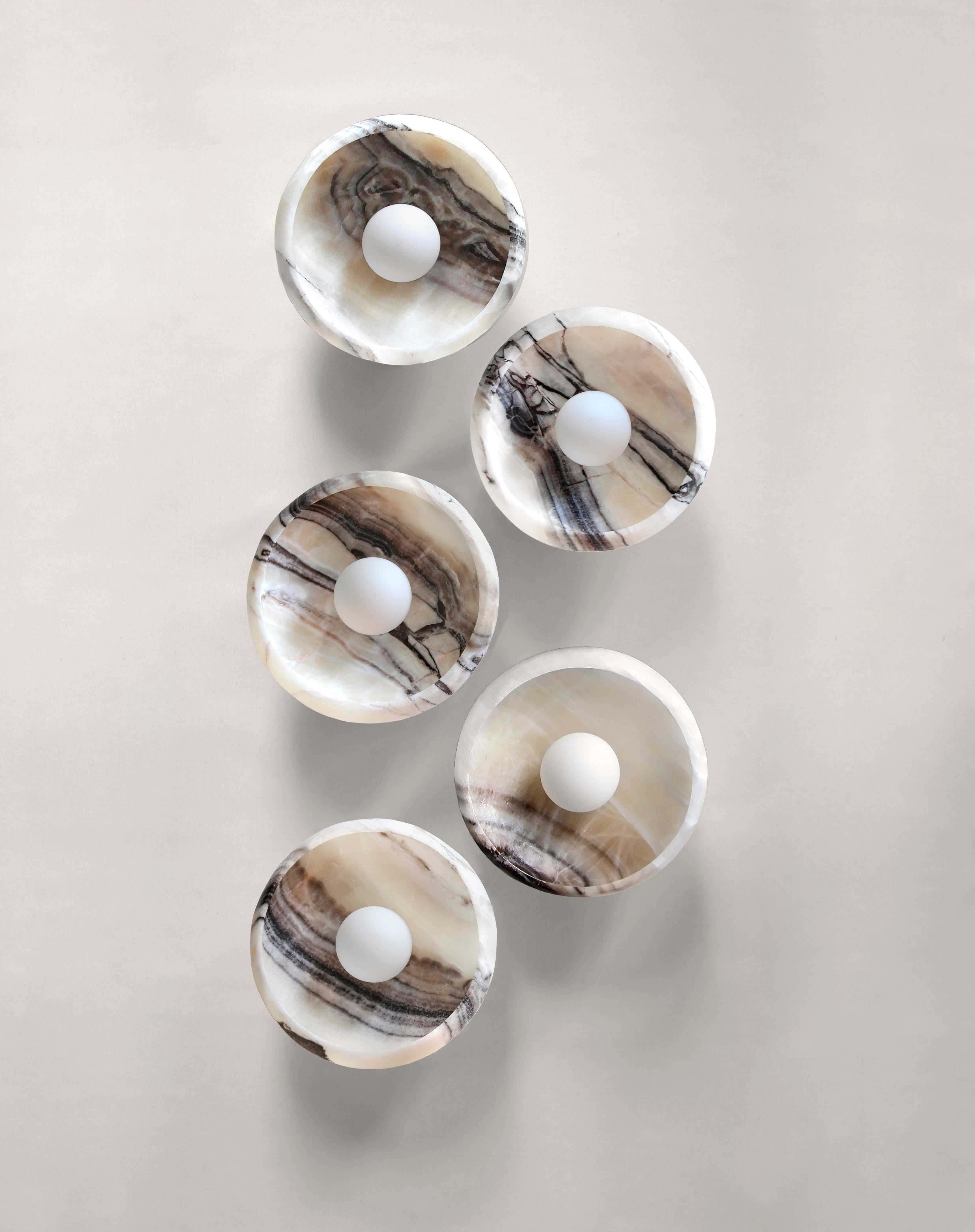 Contemporary Sconce in Hand Carved Black and White Onyx, Piedra Lighting Collection For Sale