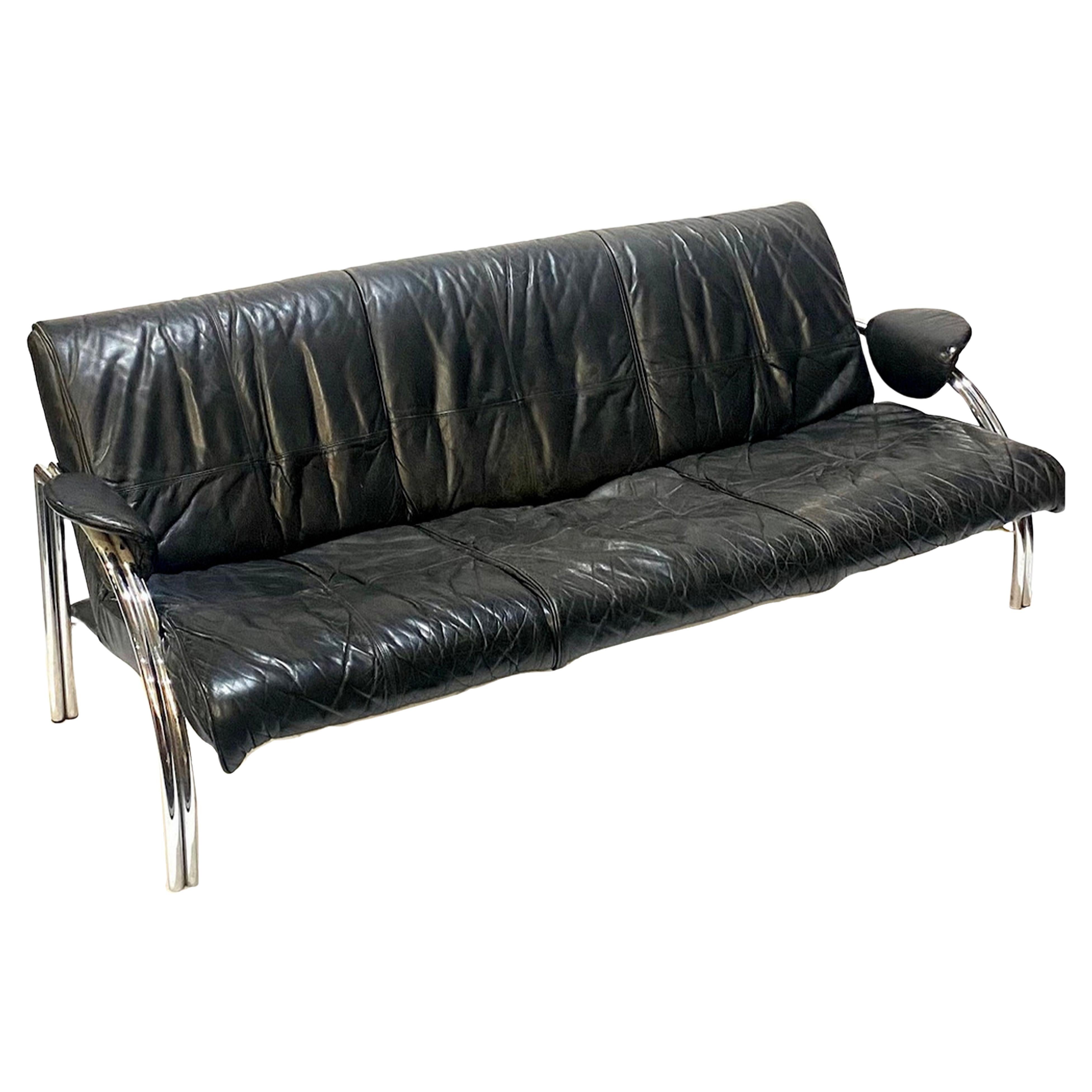 Pieff and Co. Canapé de style Art Déco avec cadre en acier tubulaire plaqué chrome et cuir  en vente