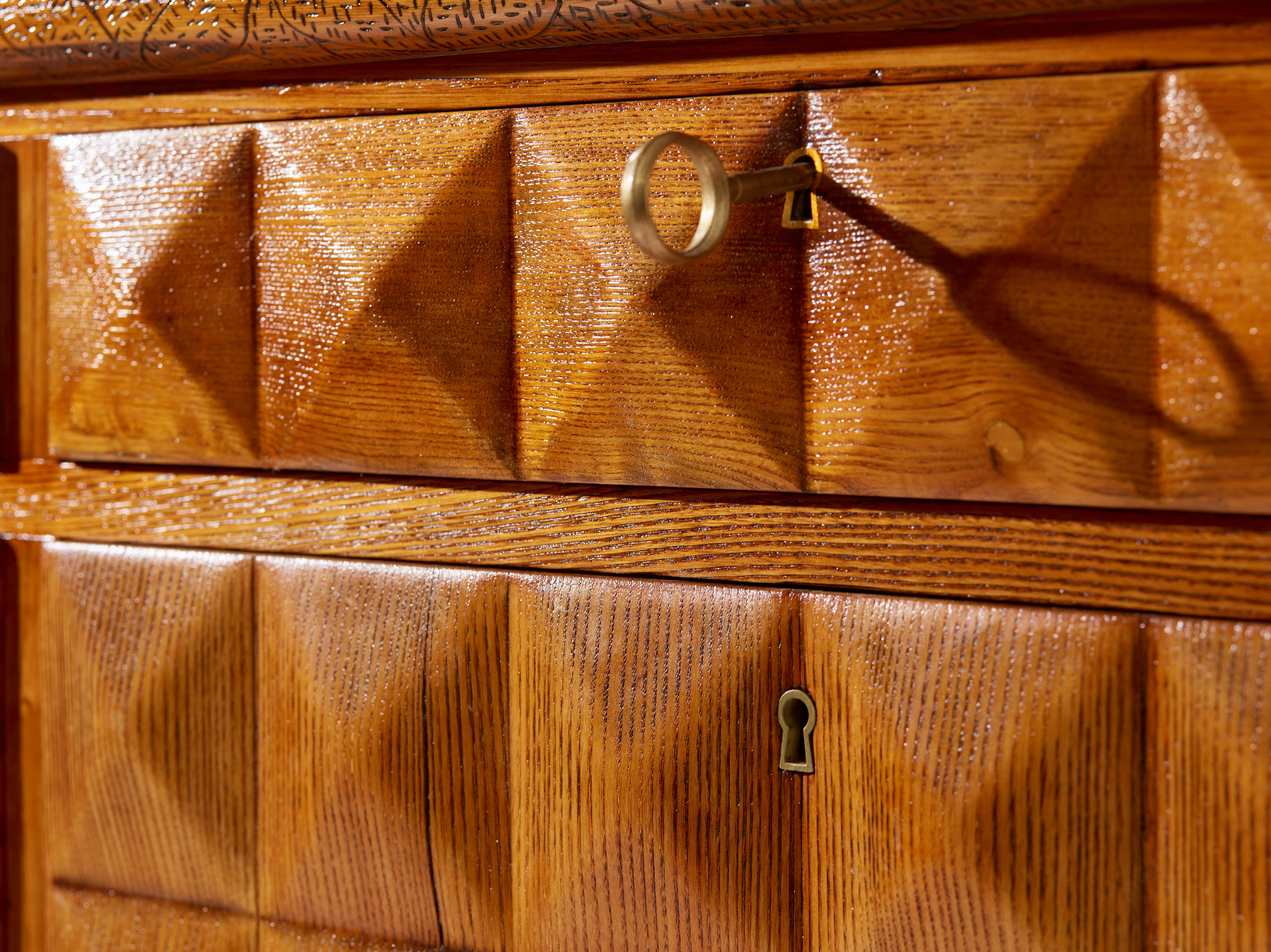Mirror Pieluigi Colli carved oak sideboard with mirrored inserts, Italy, 1940s For Sale