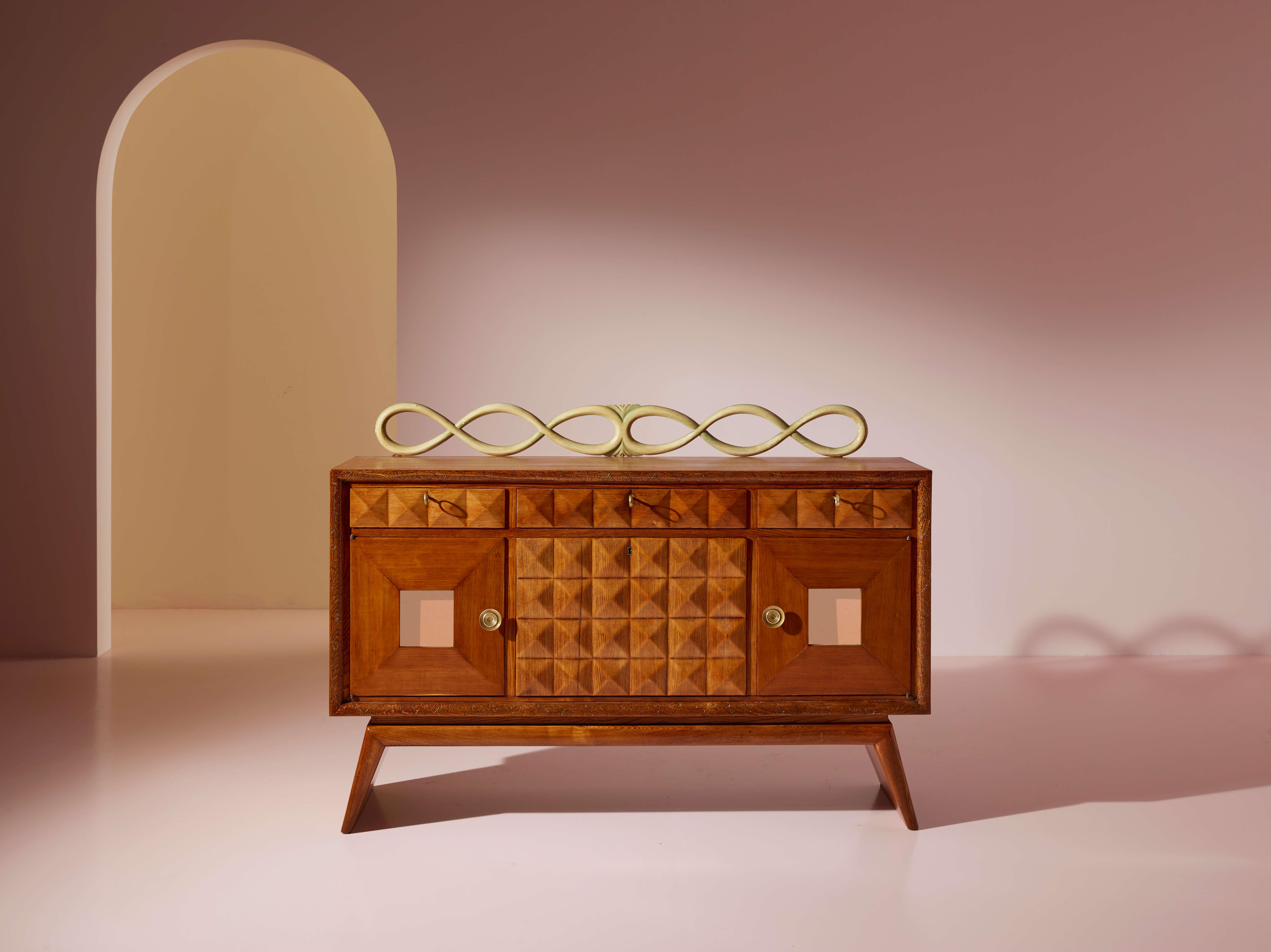 Pieluigi Colli carved oak sideboard with mirrored inserts, Italy, 1940s For Sale 2