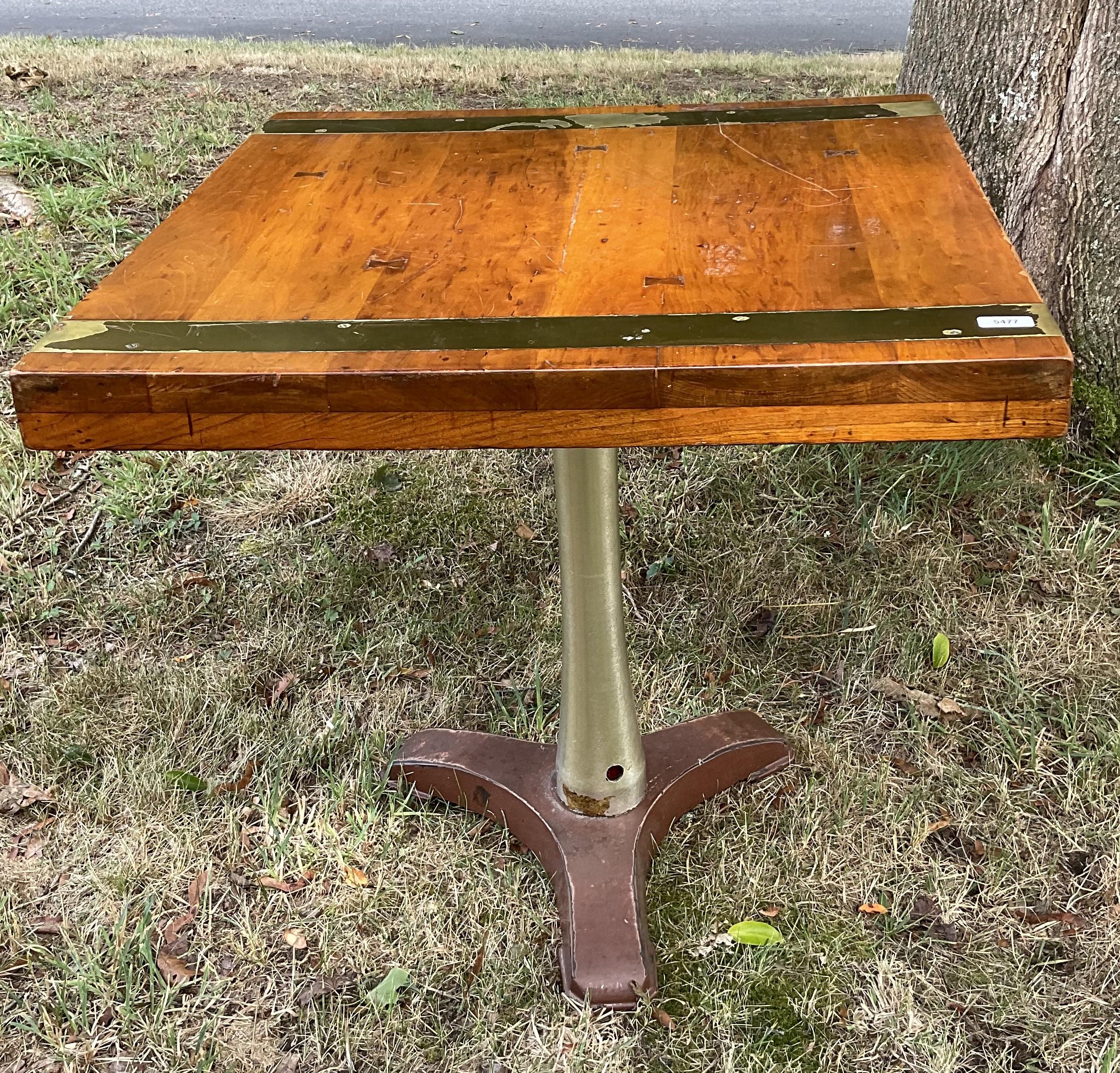 Pier 4 Restaurant Dining Table In Good Condition For Sale In Norwell, MA