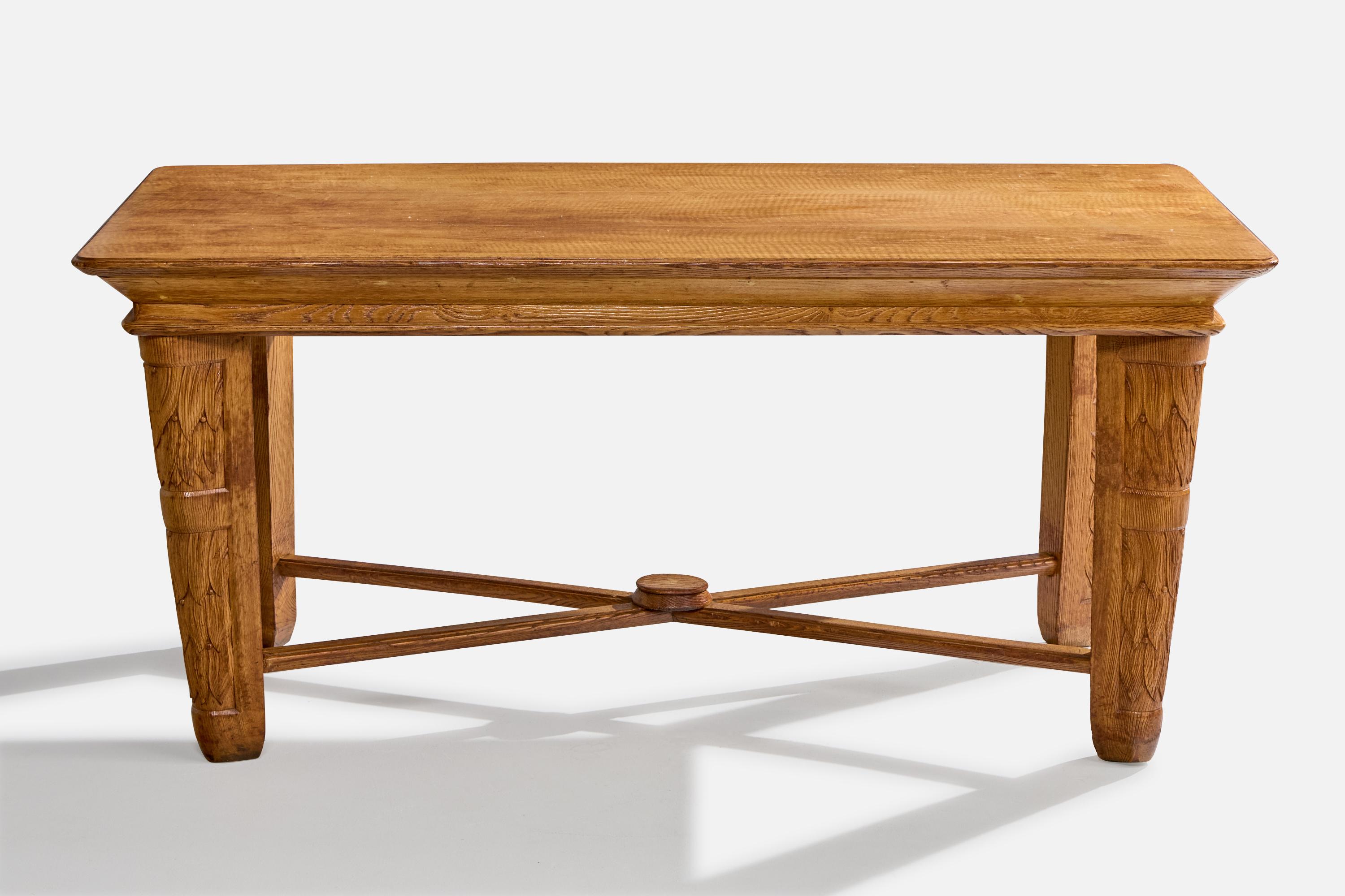 Italiano Attribuzione Pier Luigi Colli, Tavolo da centro, Oak, Italia, anni '40 in vendita