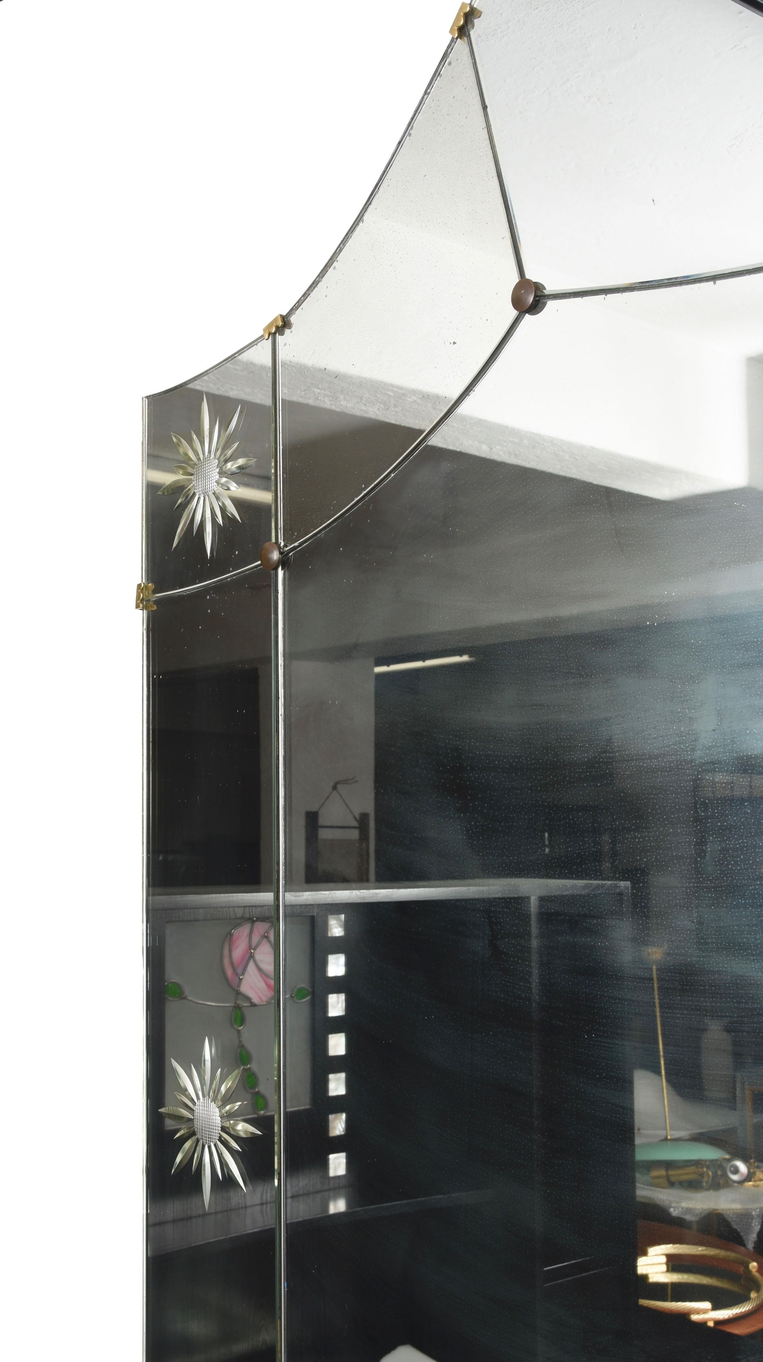 Italienischer Mid-Century Modern-Spiegel mit Konsole von Luigi Colli für Cristal Art  im Angebot 9