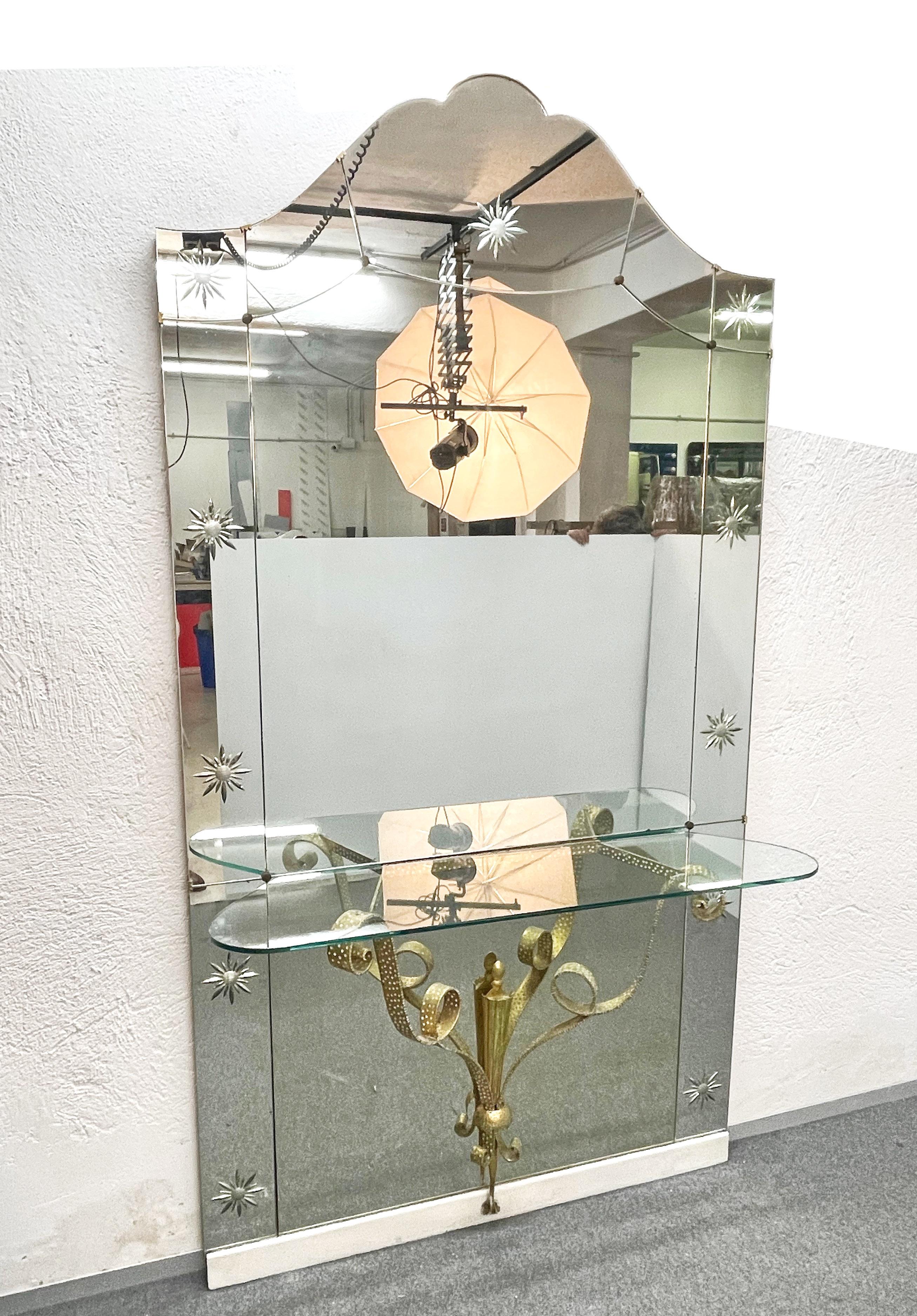Italienischer Mid-Century Modern-Spiegel mit Konsole von Luigi Colli für Cristal Art  im Angebot 2
