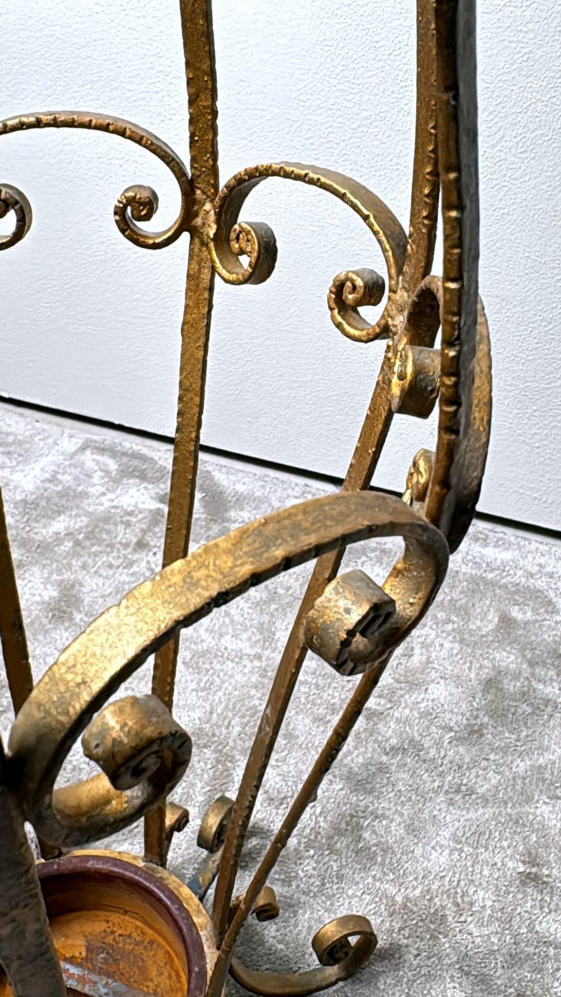 Pier Luigi Colli Style Fer forgé doré Stand Umbrella en vente 9
