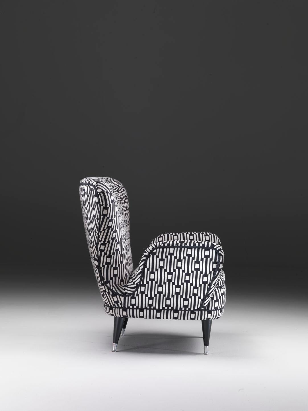 Contemporary PIERA Black & White Armchair In Solid Wood and Covered With Geometric Fabric For Sale