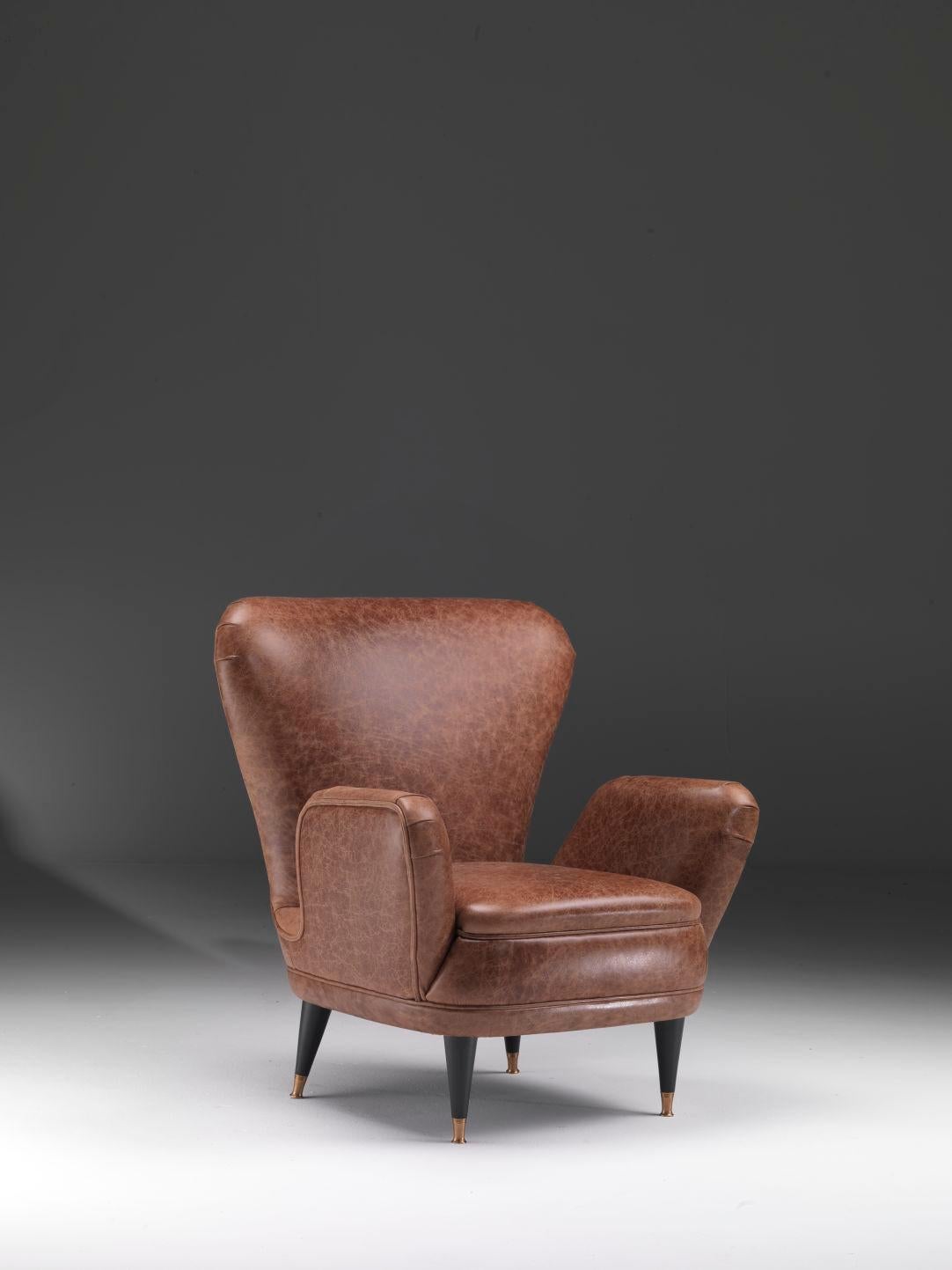 Hand-Carved PIERA Armchair with Brown Leather in Solid Walnut with Brass Tips  For Sale