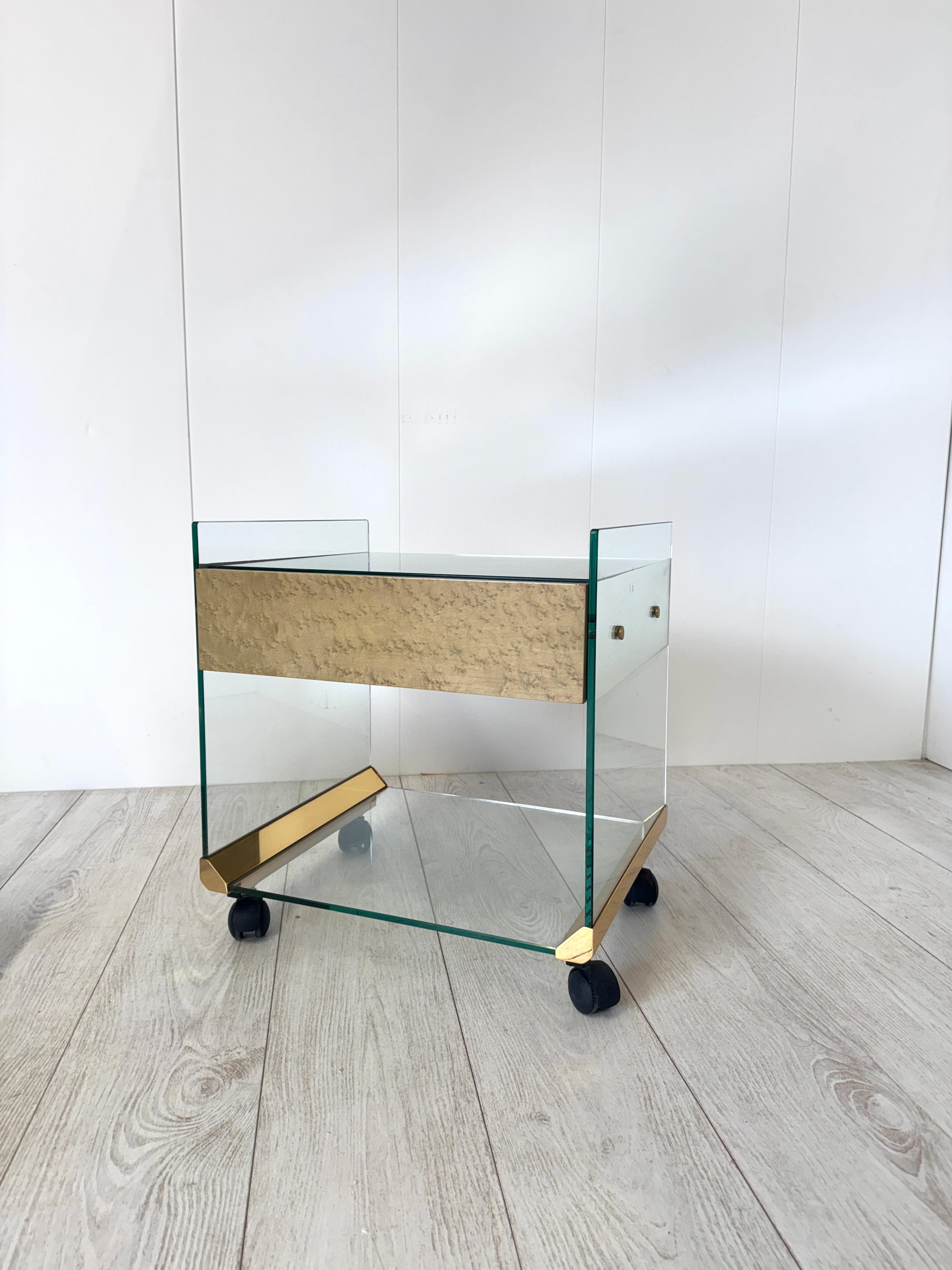 Pierangelo Gallotti, Paire de tables de chevet, prod. Gallotti & Radice, 1970 en vente 4