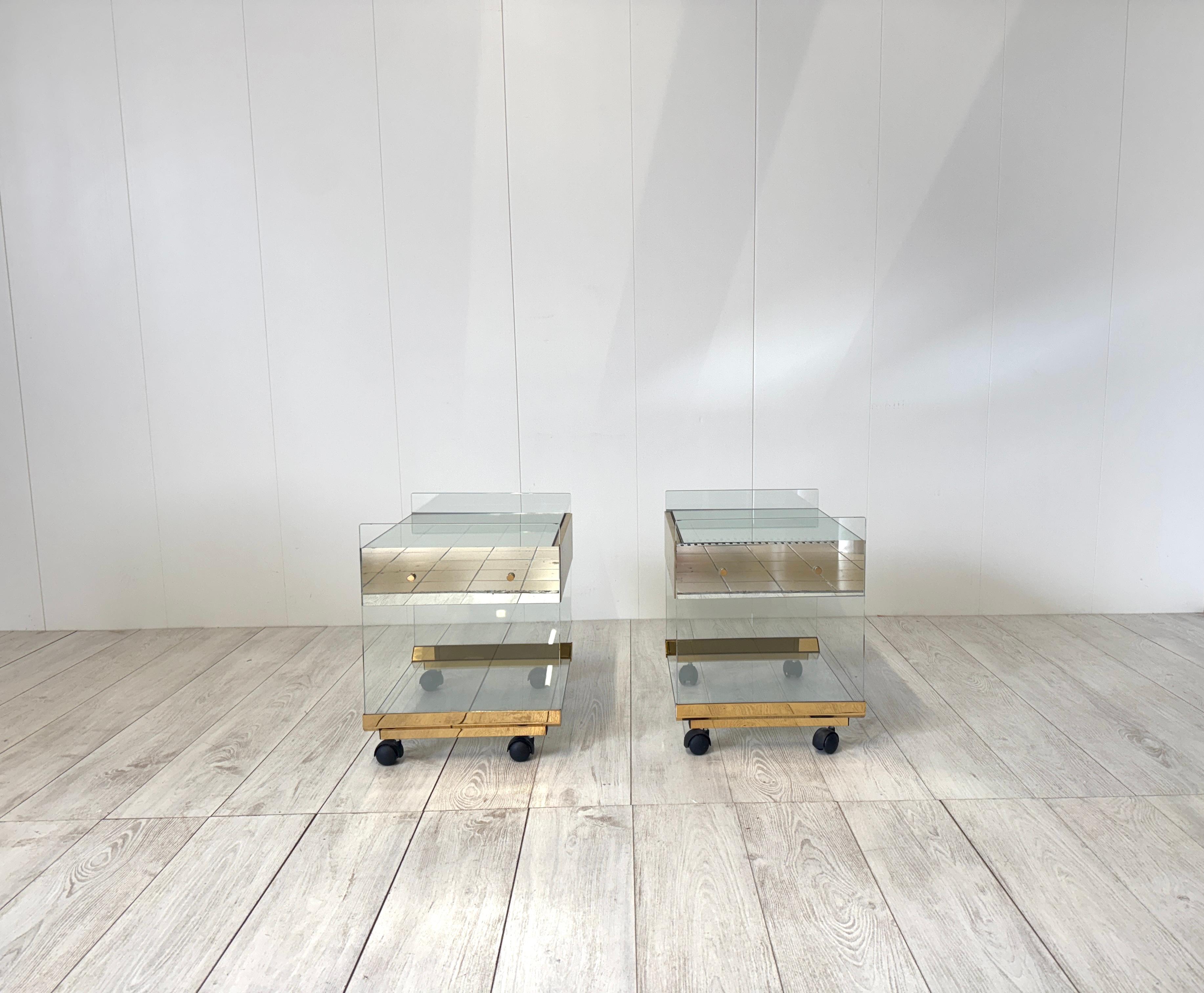 Fin du 20e siècle Pierangelo Gallotti, Paire de tables de chevet, prod. Gallotti & Radice, 1970 en vente