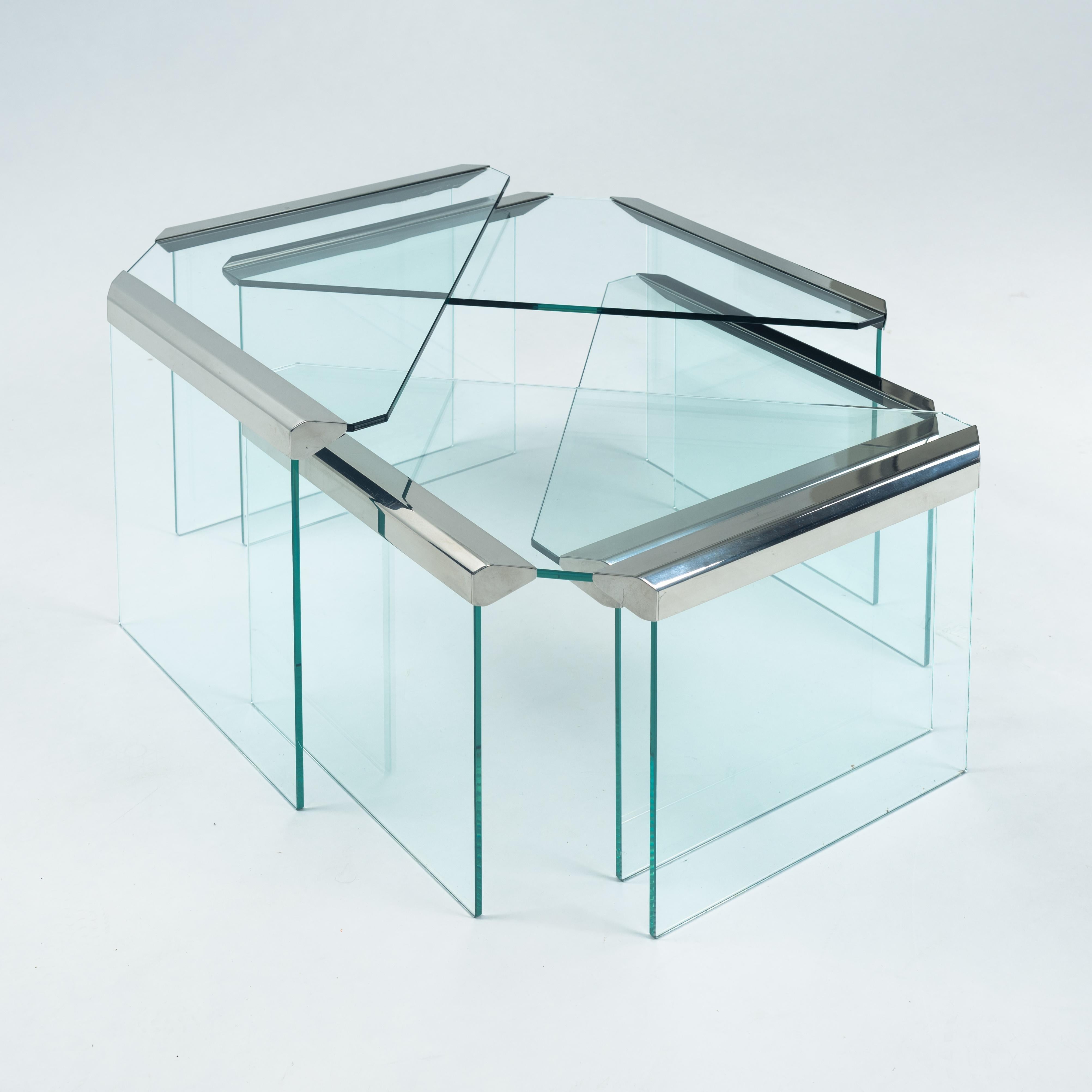 Moderne Schachteltische aus Chrom und Glas von Pierangelo Galotti, Italien 1970er Jahre (Ende des 20. Jahrhunderts) im Angebot